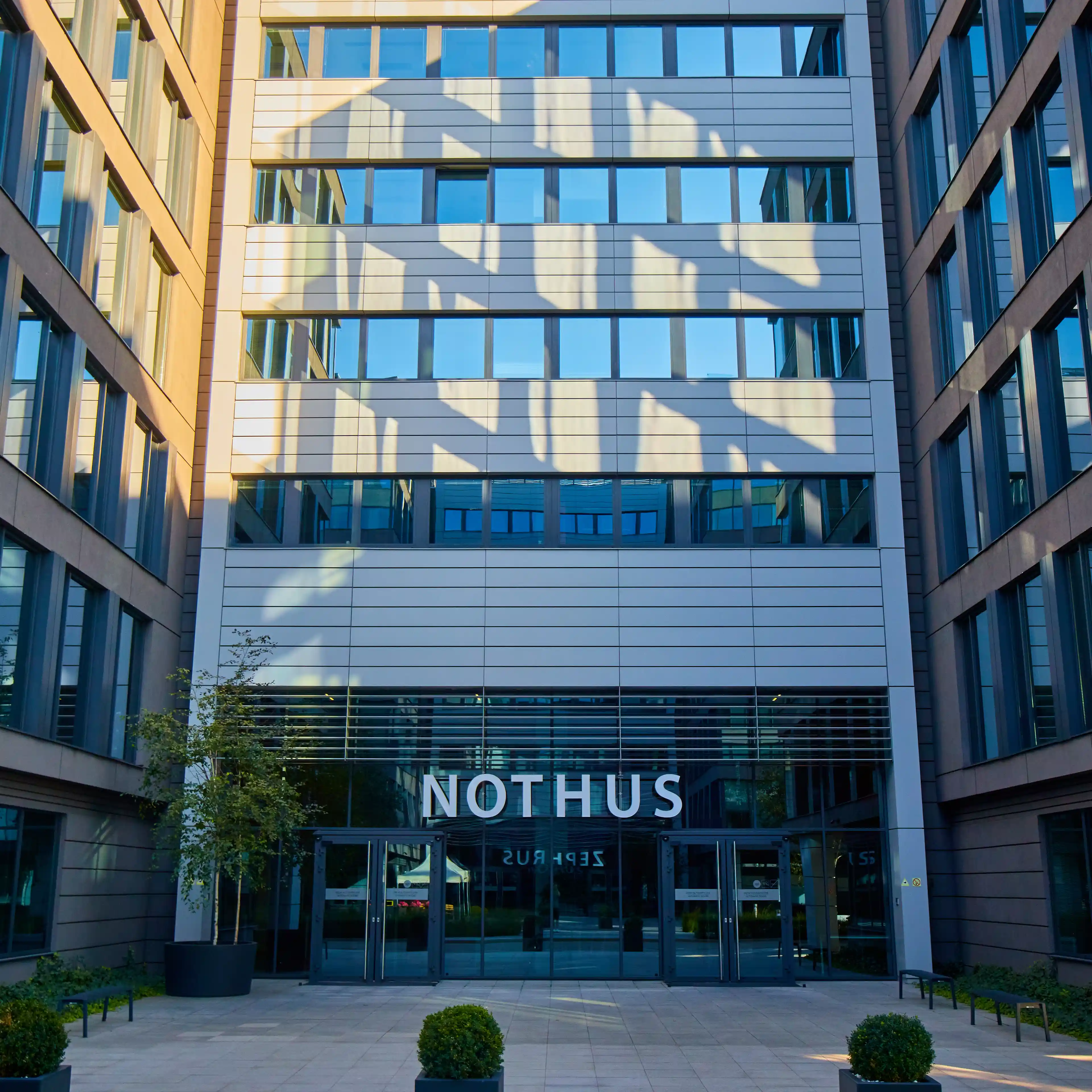 Aeropark - Nothus, Komitetu Obrony Robotników 45, Warsaw, Ochota i Włochy