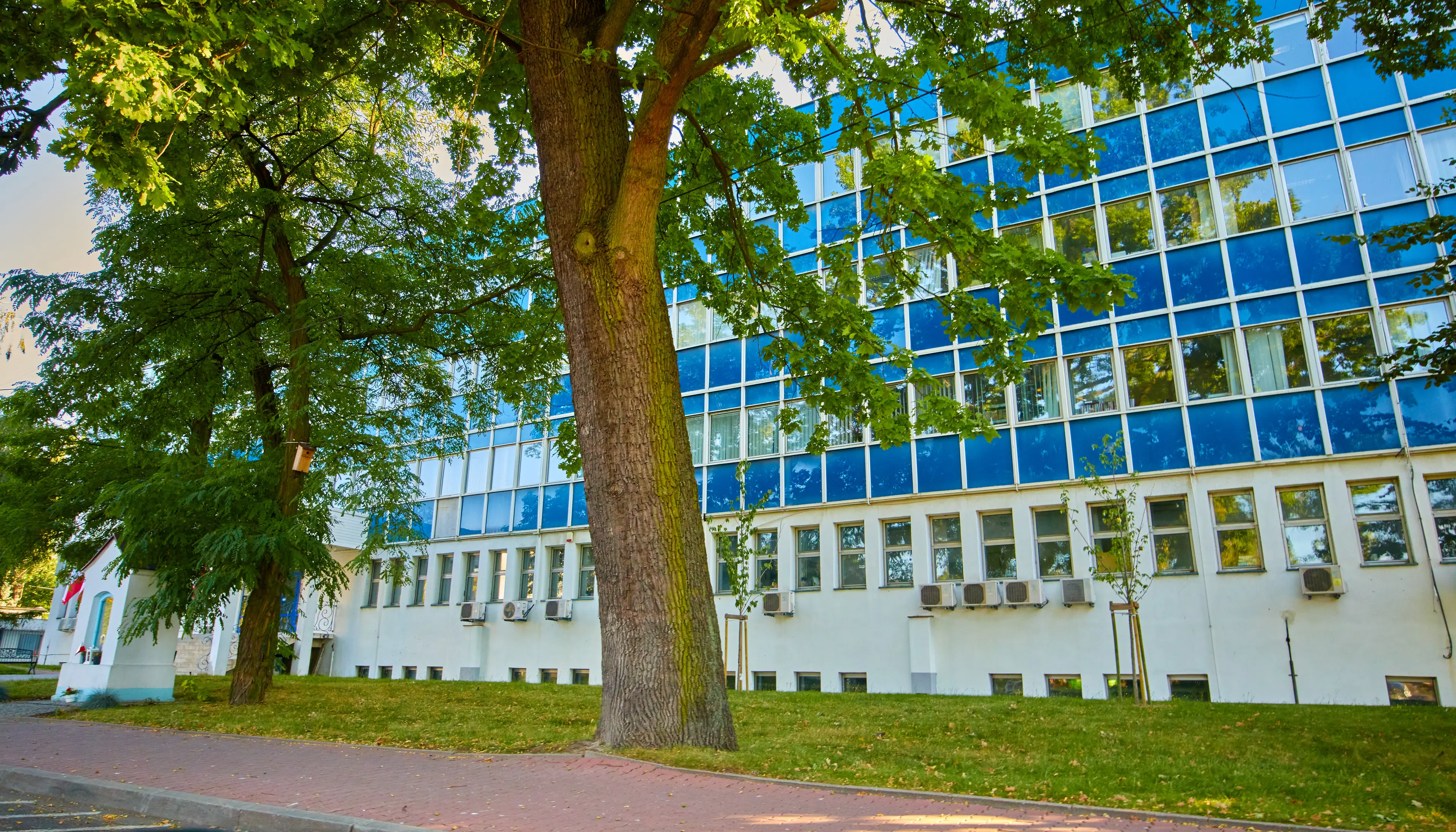 PLL LOT HQ, 17 Stycznia 39, Warszawa, Ochota i Włochy