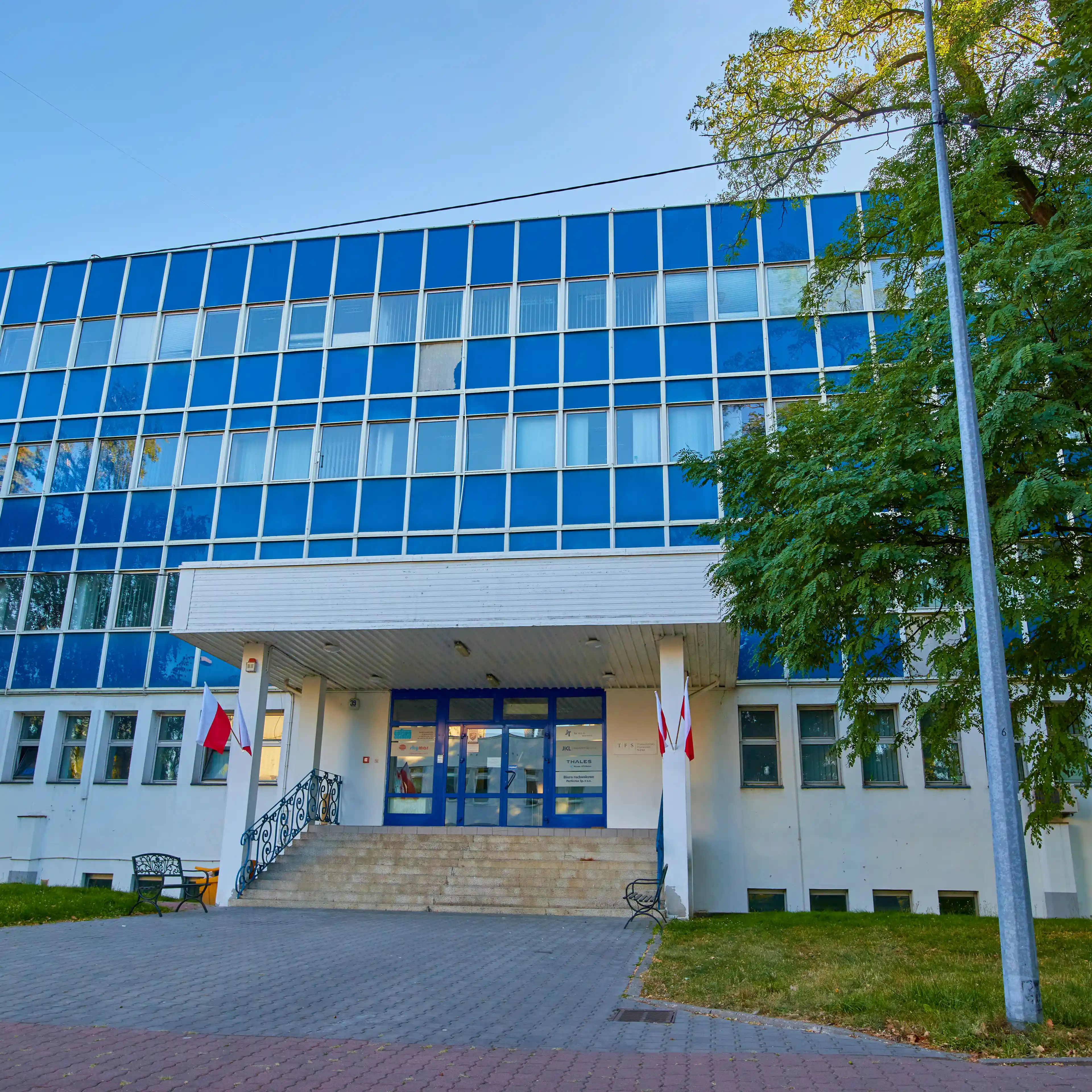 PLL LOT HQ, 17 Stycznia 39, Warszawa, Ochota i Włochy