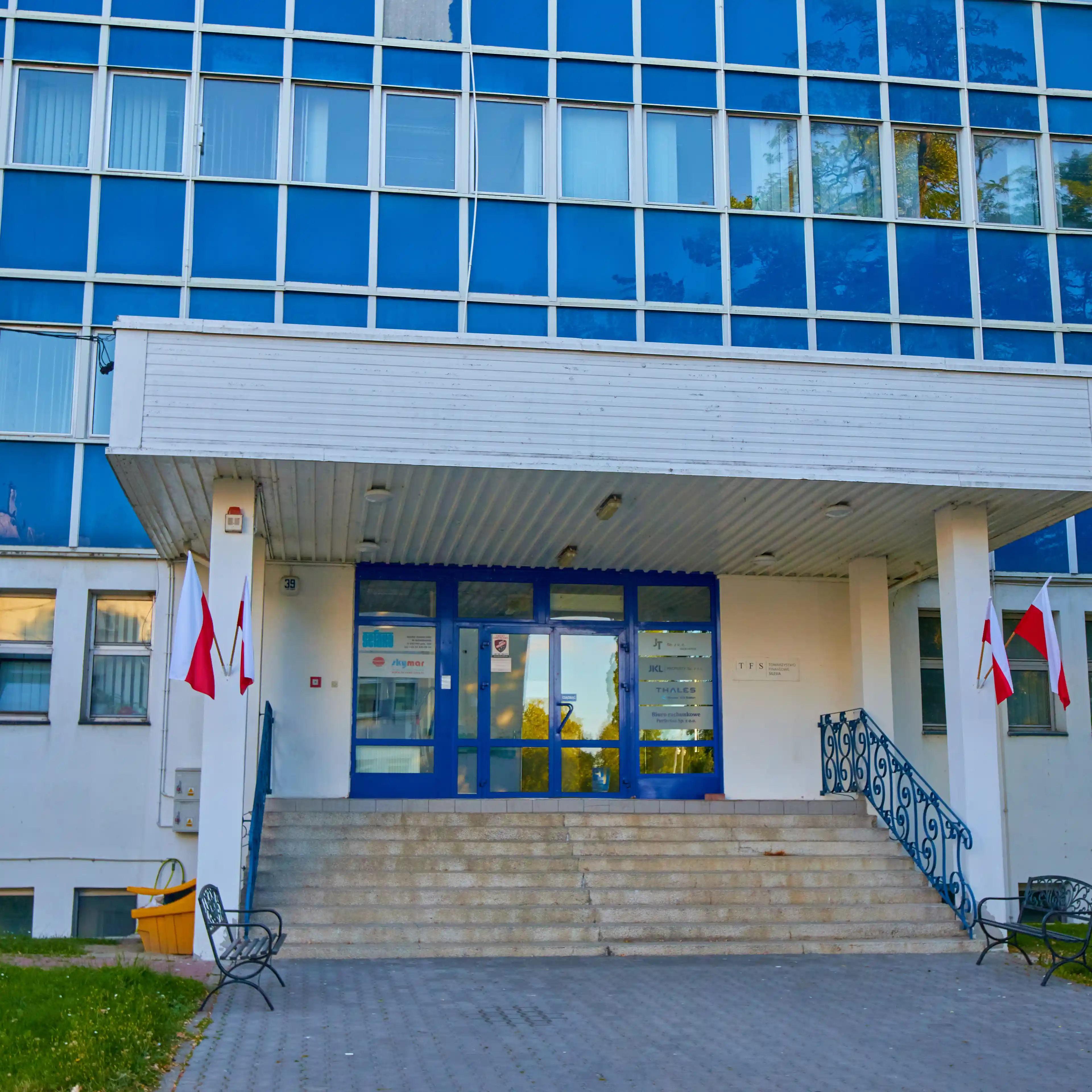 PLL LOT HQ, 17 Stycznia 39, Warszawa, Ochota i Włochy