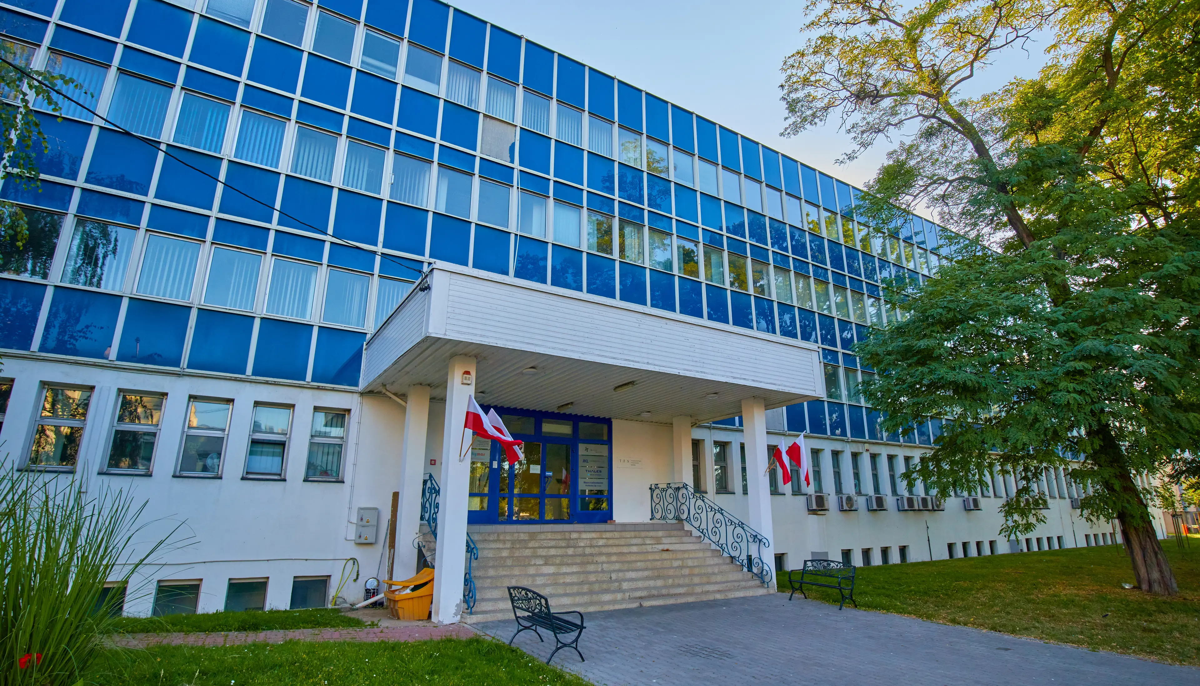 PLL LOT HQ, 17 Stycznia 39, Warszawa, Ochota i Włochy