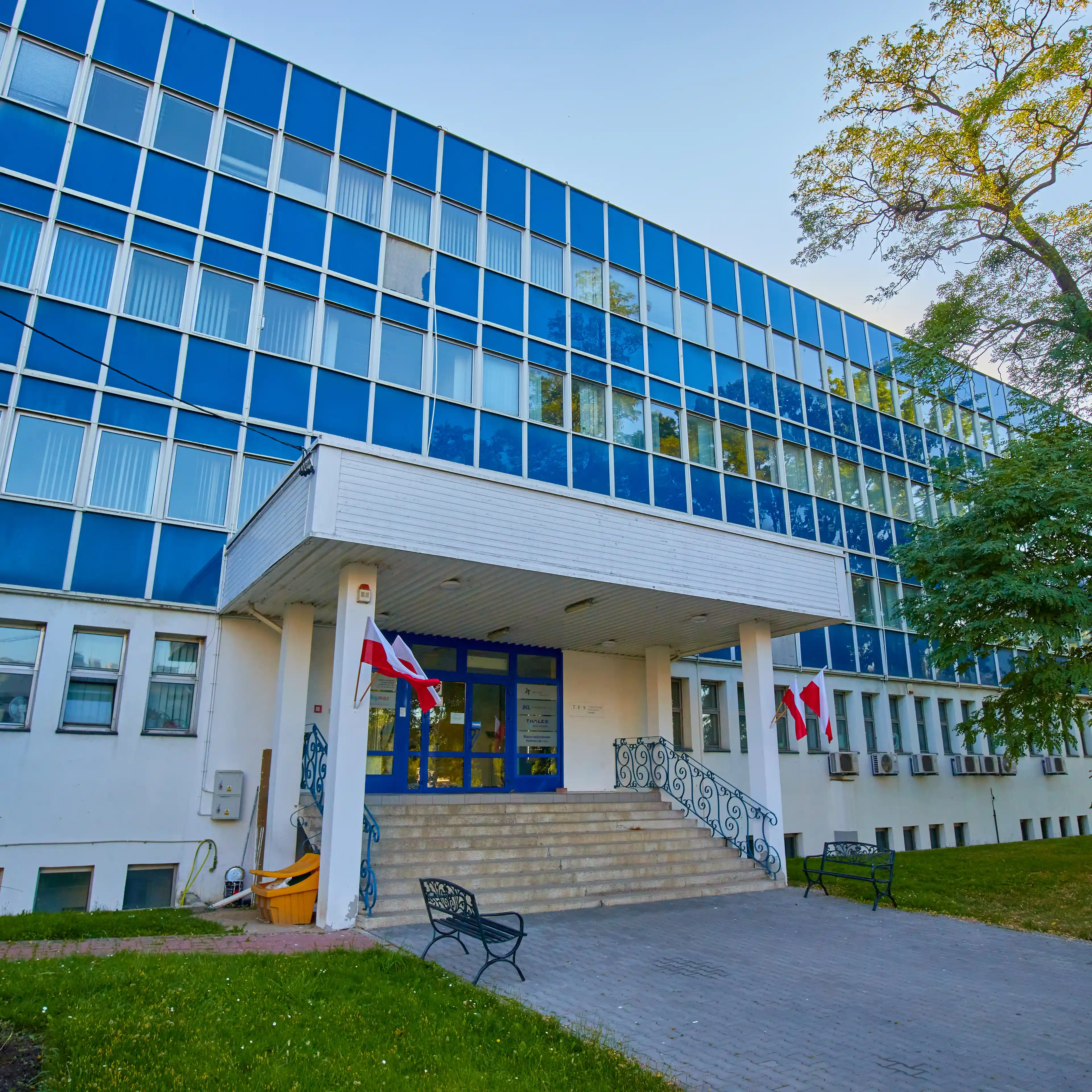 PLL LOT HQ, 17 Stycznia 39, Warszawa, Ochota i Włochy