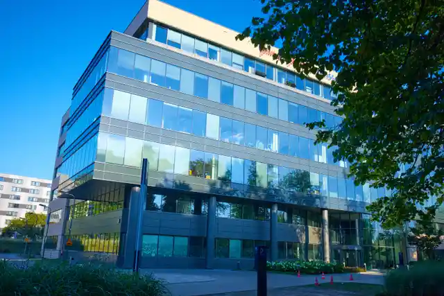 Wiśniowy Business Park F, Iłżecka 24, Warszawa, Ochota i Włochy