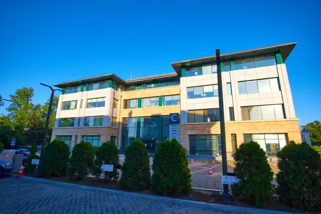Wiśniowy Business Park C, 1 Sierpnia 6A, Warsaw, Ochota i Włochy