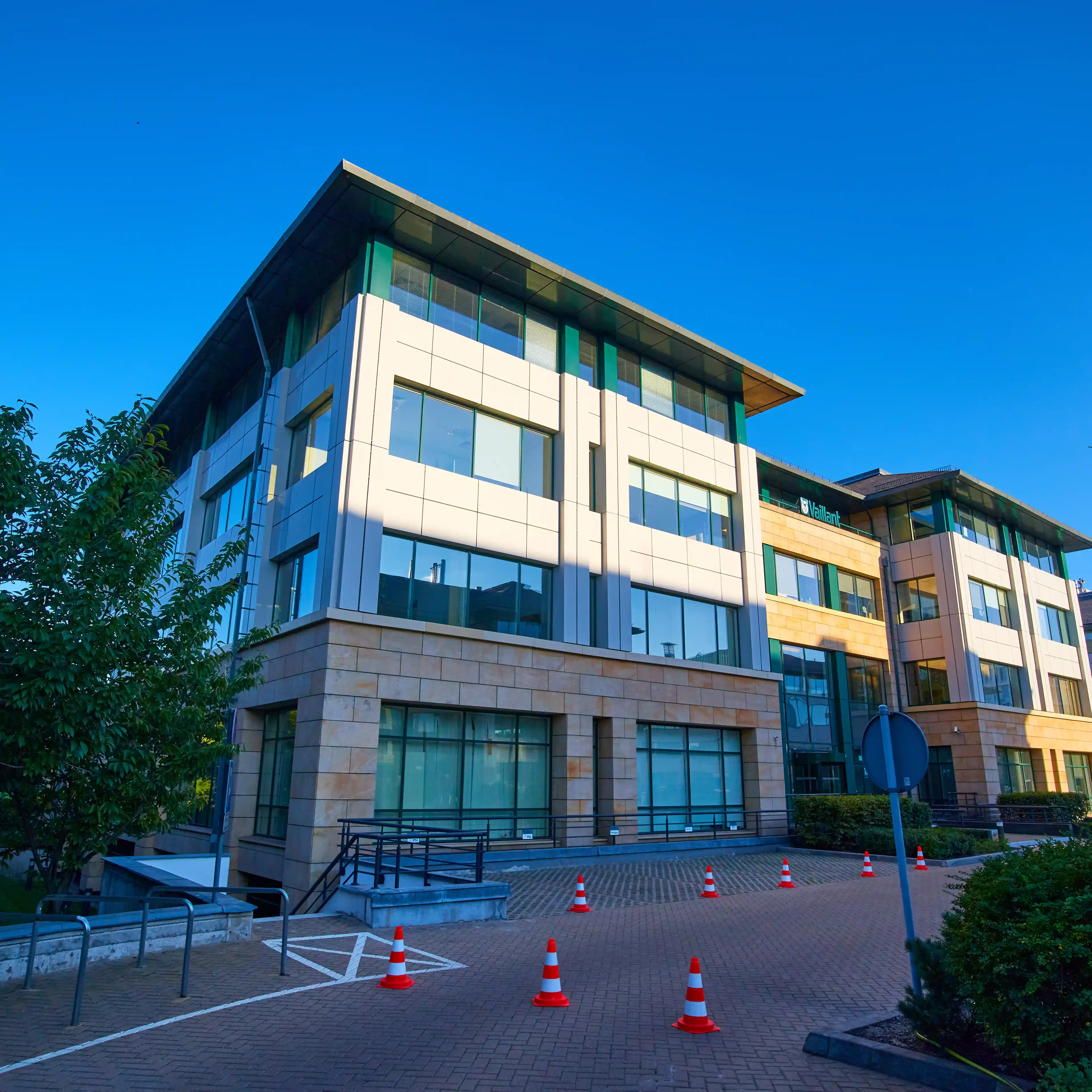 Wiśniowy Business Park C, 1 Sierpnia 6A, Warsaw, Ochota i Włochy