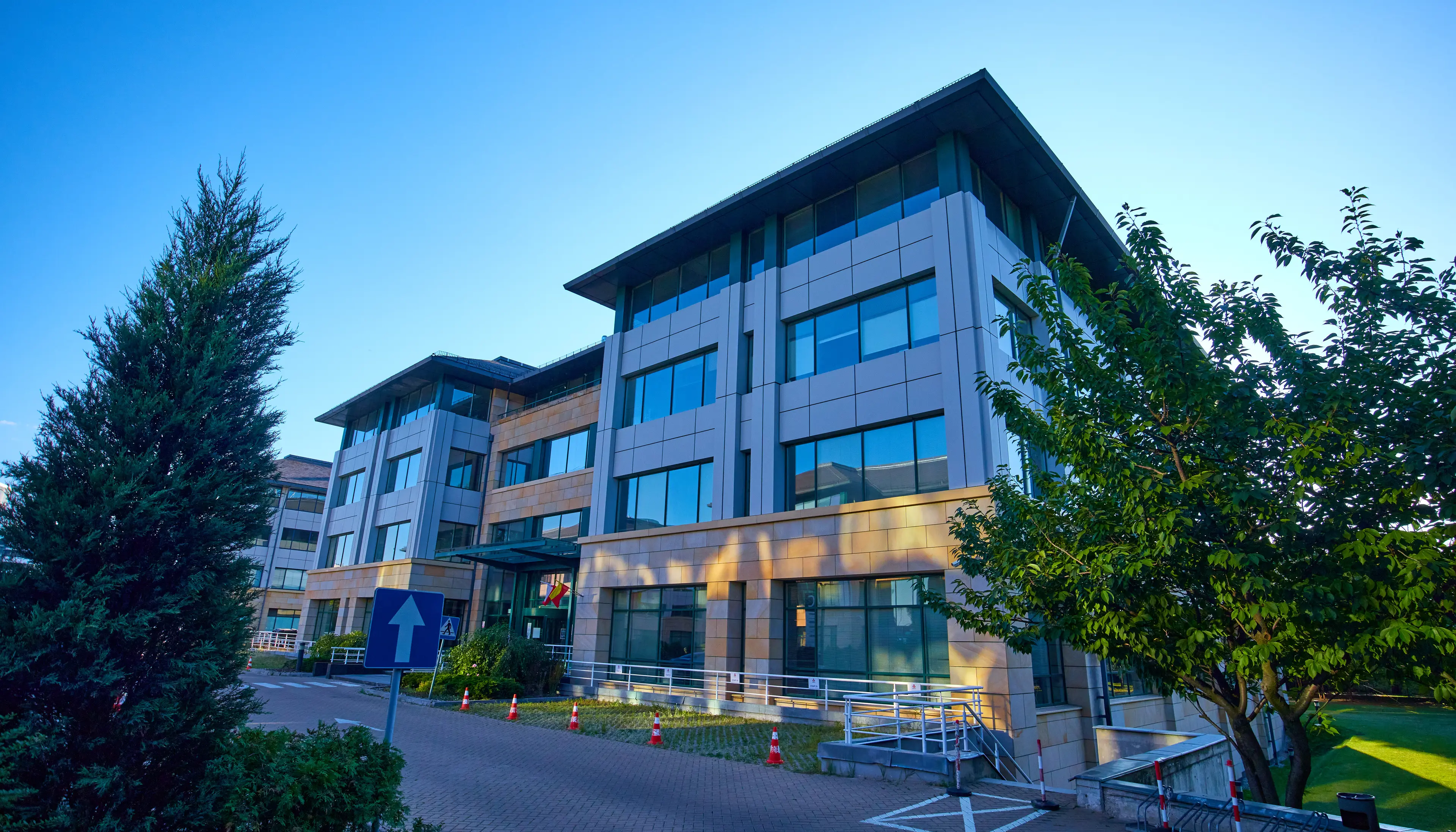 Wiśniowy Business Park B, 1 Sierpnia 8 A, Warszawa, Ochota i Włochy