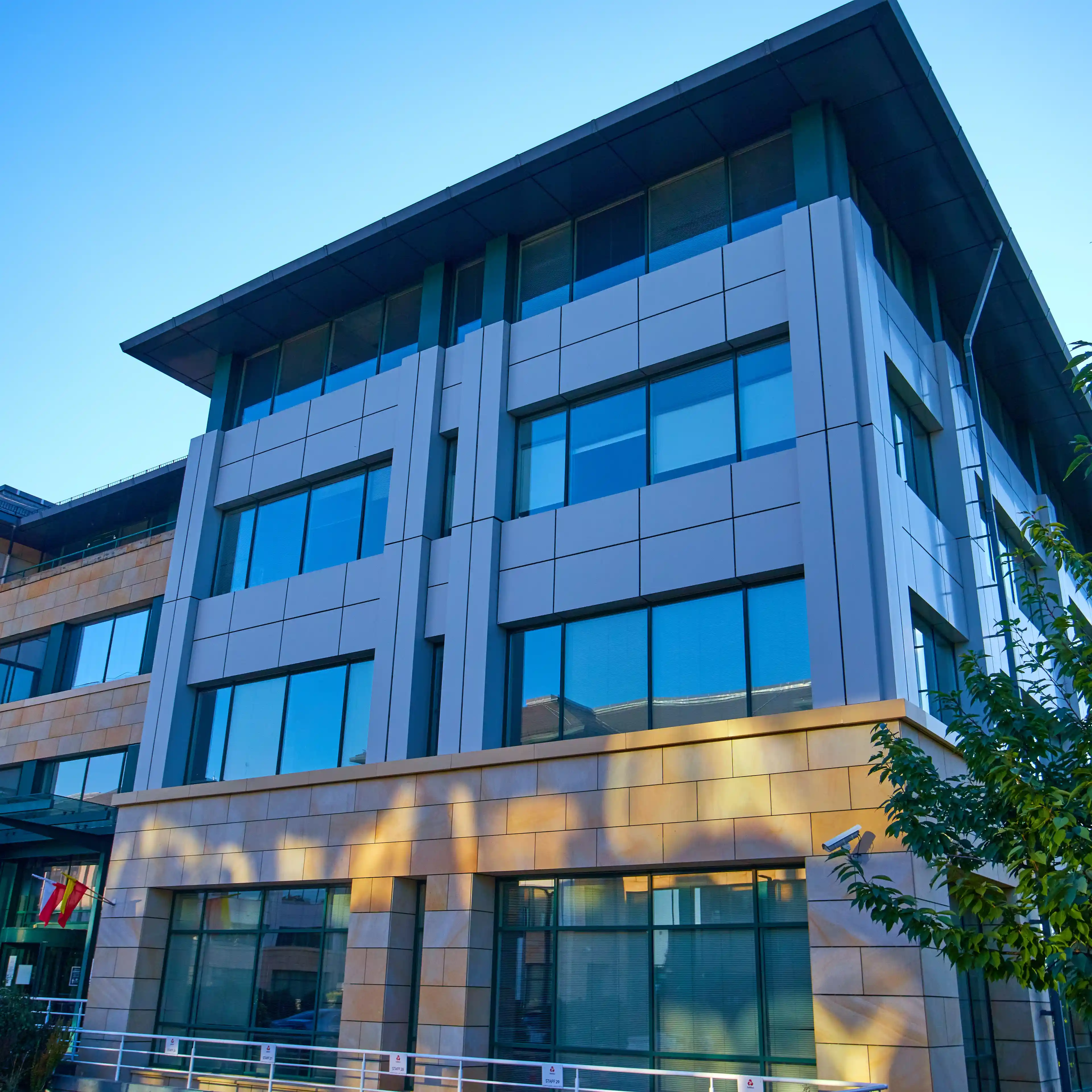 Wiśniowy Business Park B, 1 Sierpnia 8 A, Warsaw, Ochota i Włochy