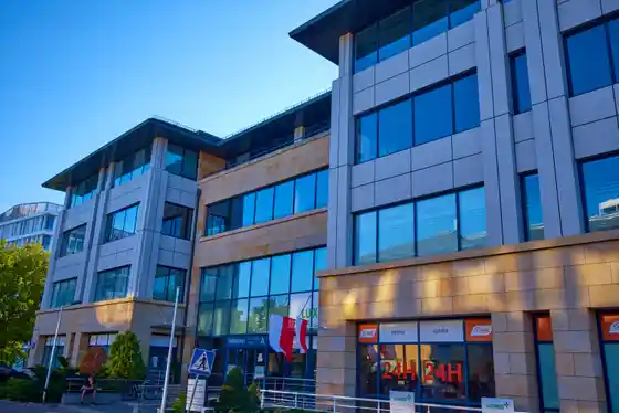 Wiśniowy Business Park A, 1 Sierpnia 8, Warszawa, Ochota i Włochy
