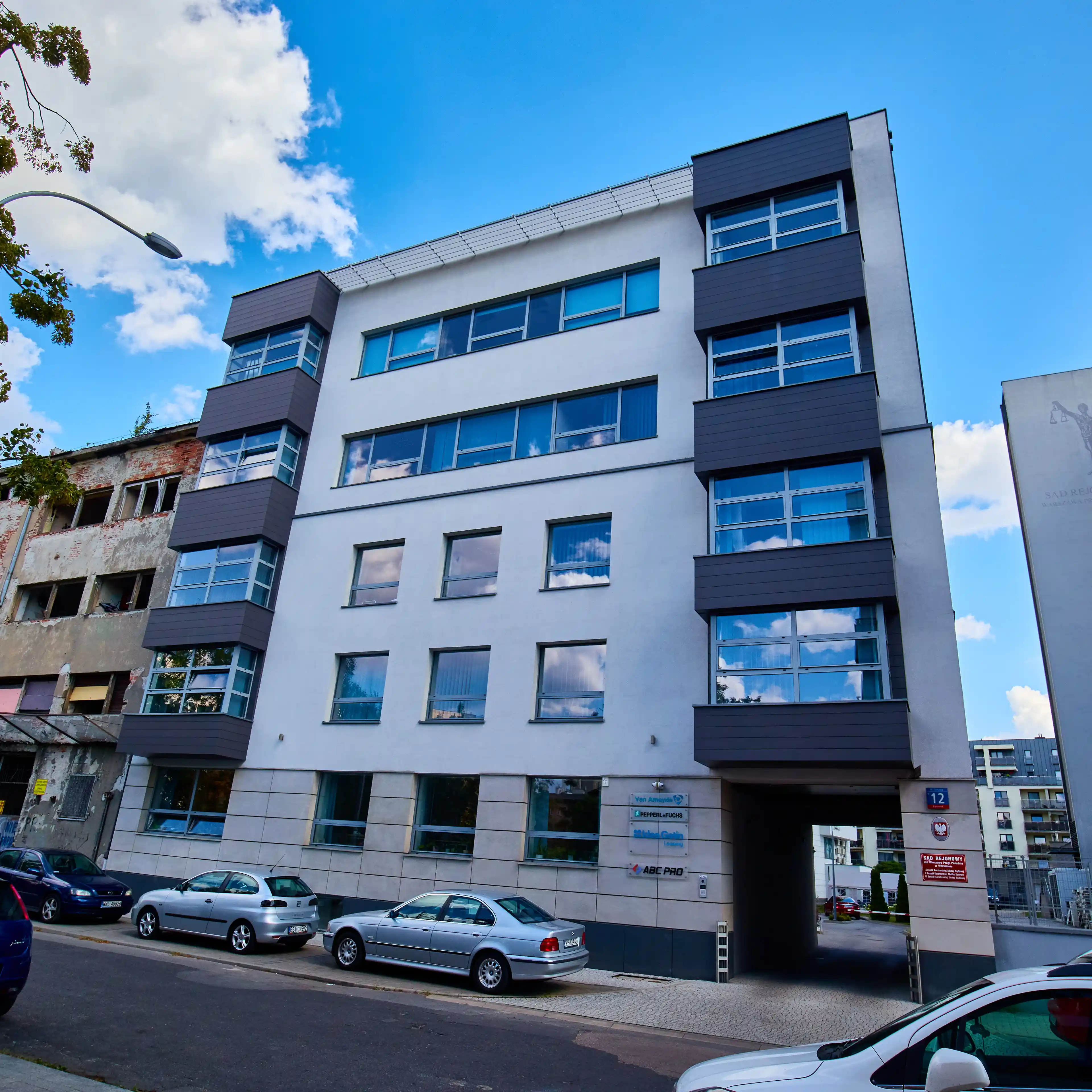 HNW Center, Owsiana 12, Warsaw, Praga