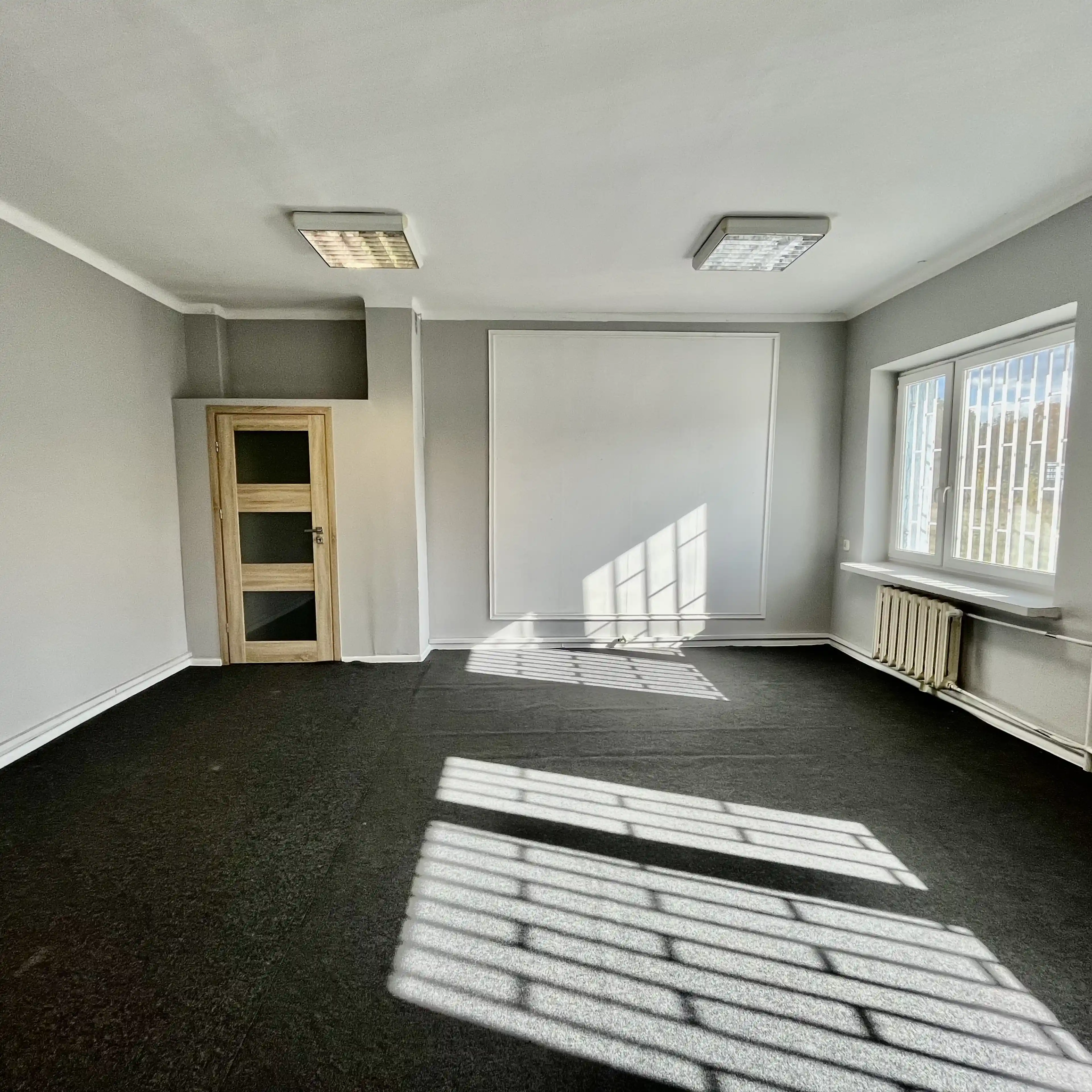 Glob Center, Skargi 12, Łódź, Górna