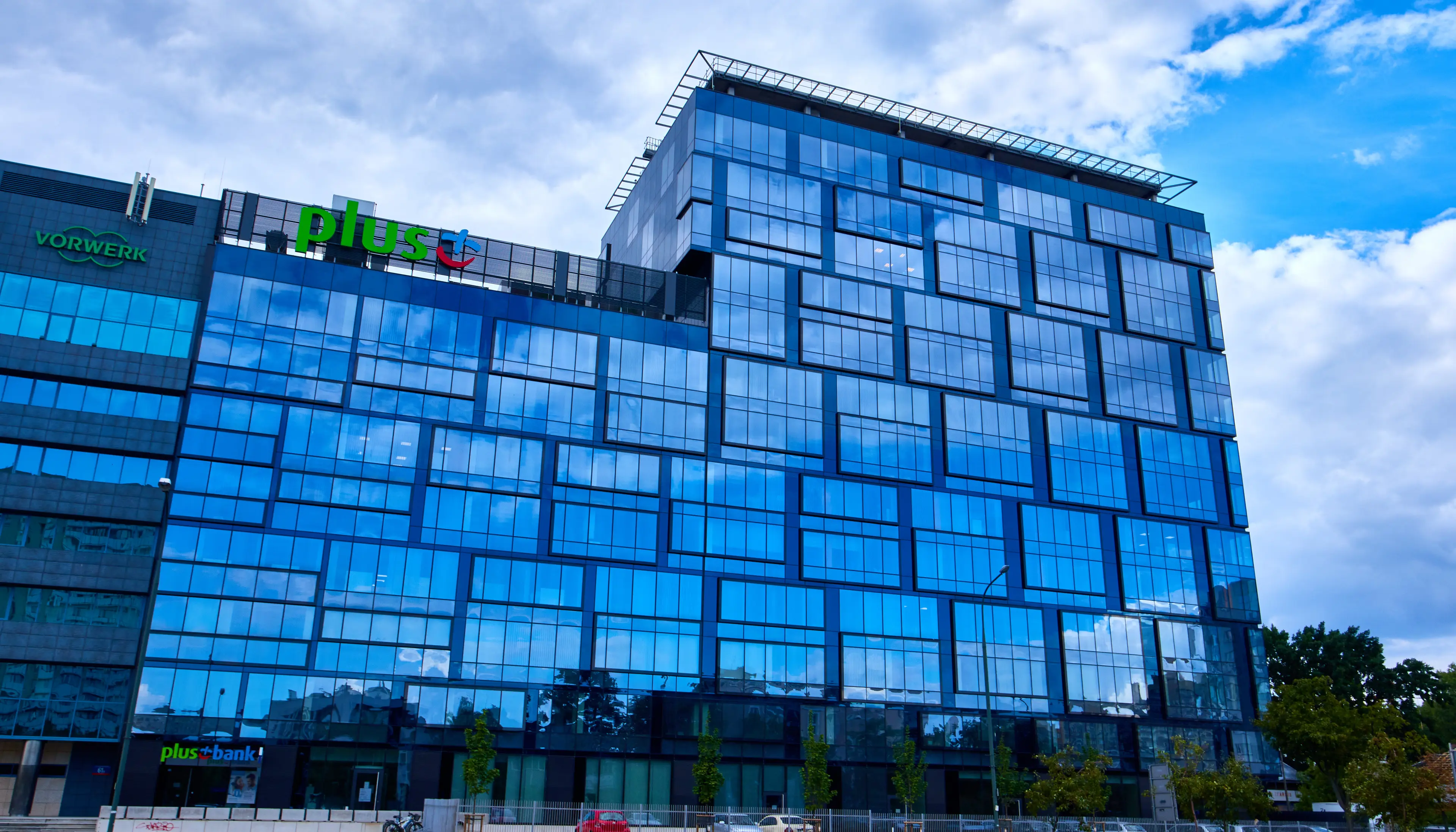 Blue Point 2, Al. Stanów Zjednoczonych / Granadierów 61, Warsaw, Praga