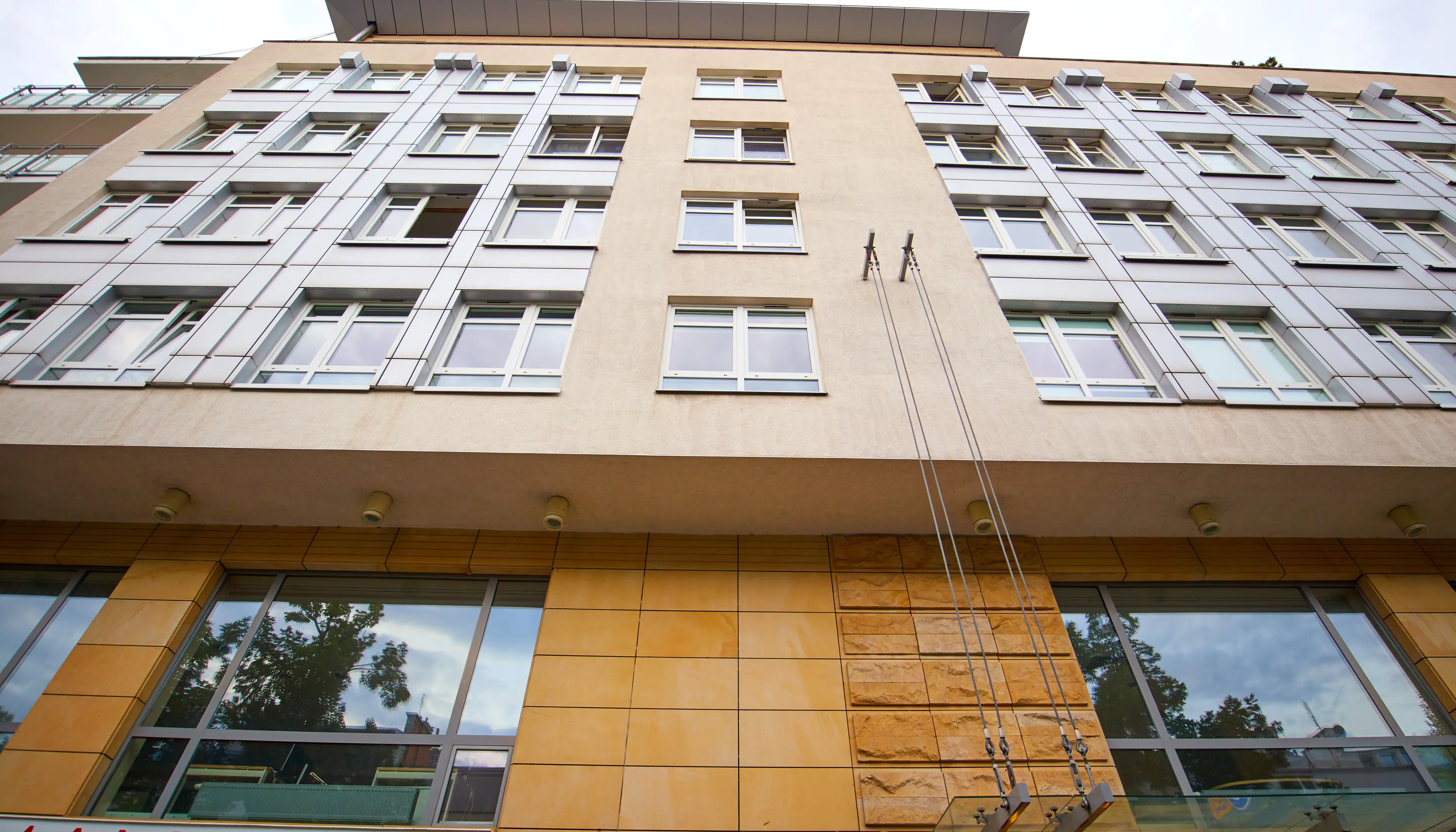 Plac Przymierza 6/26 - Biura serwisowane, Plac Przymierza 6/26, Warszawa, Praga