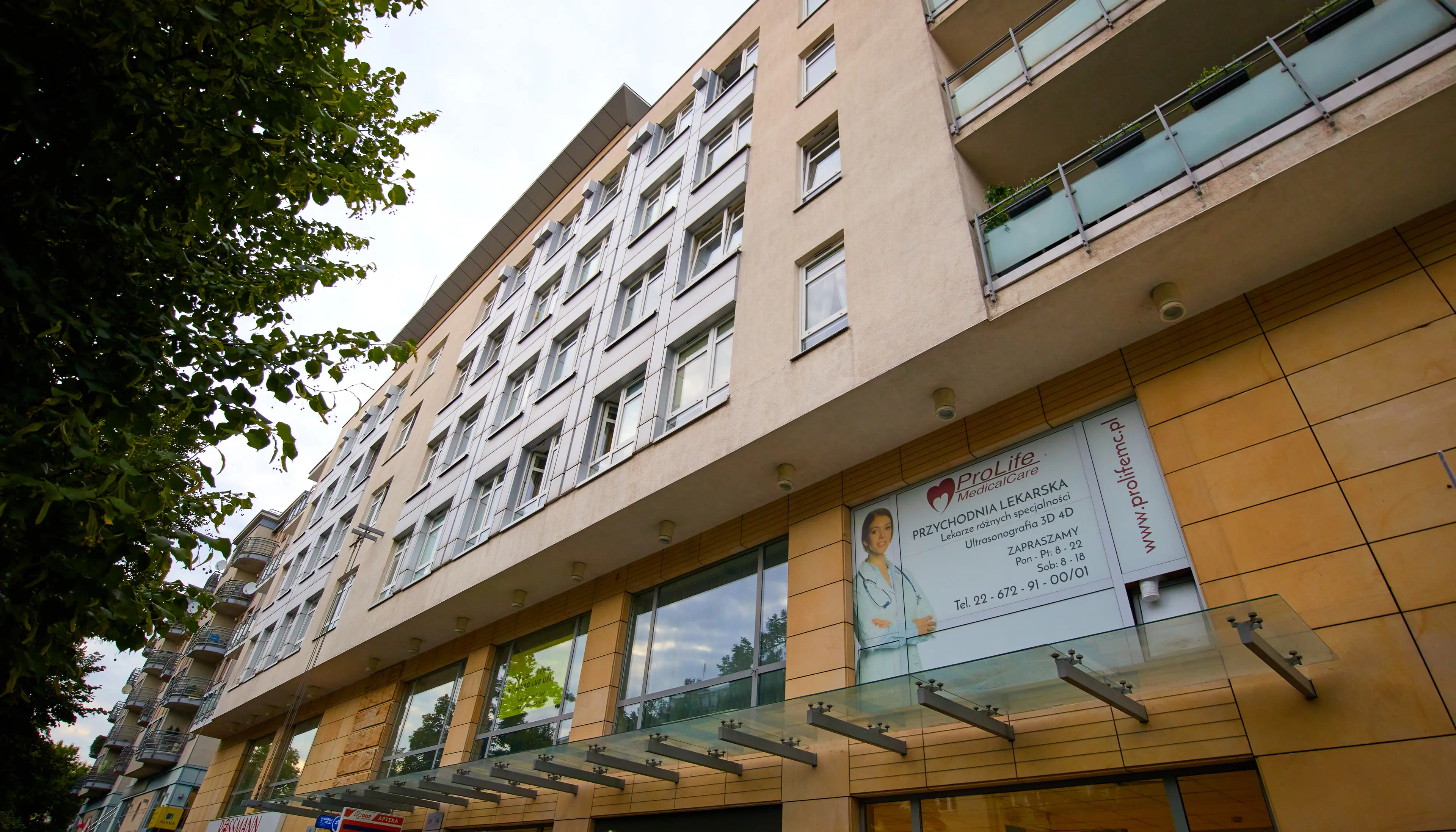 Plac Przymierza 6/26 - Biura serwisowane, Plac Przymierza 6/26, Warszawa, Praga