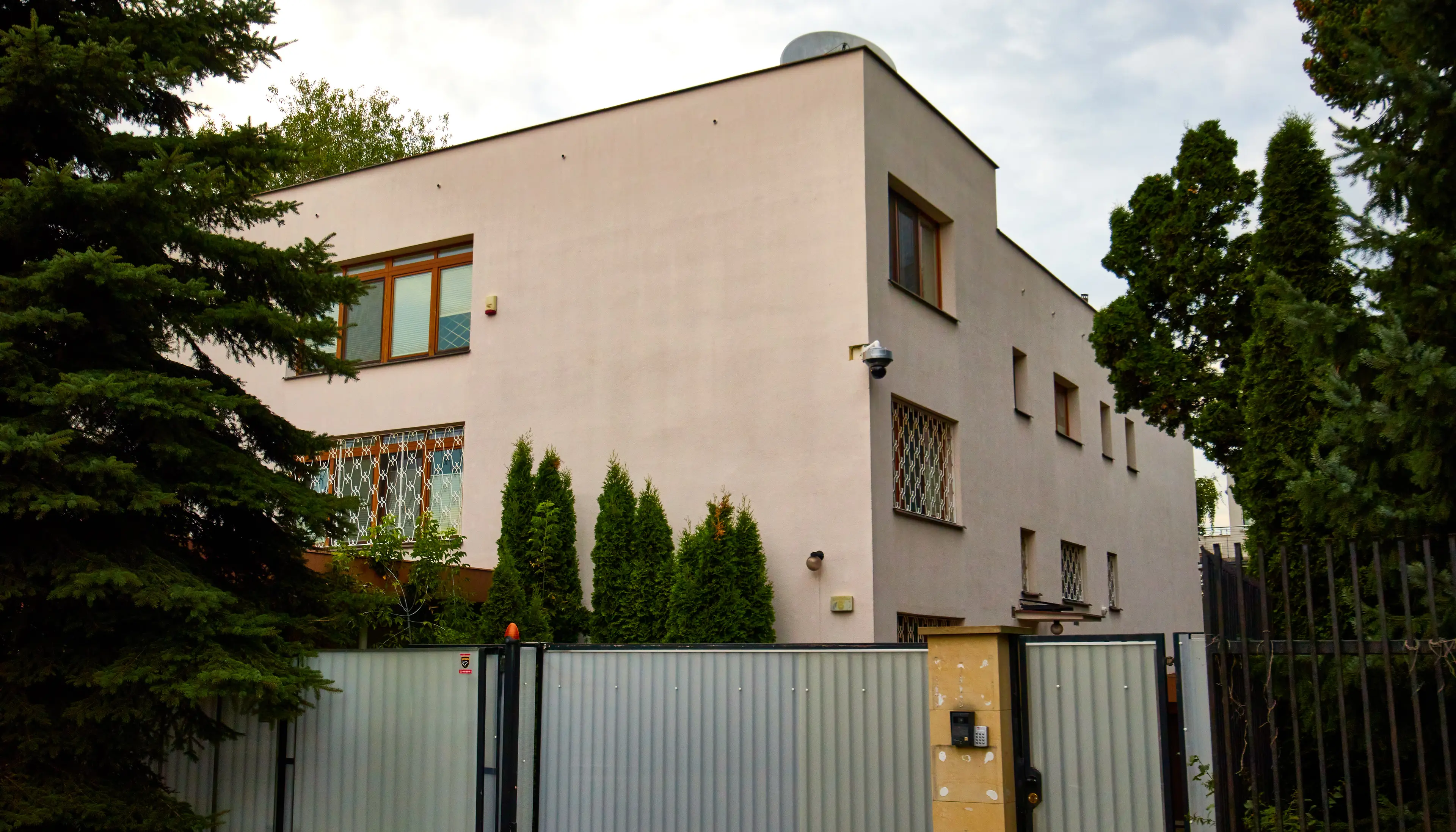 Berneńska 6, Berneńska 6, Warsaw, Praga