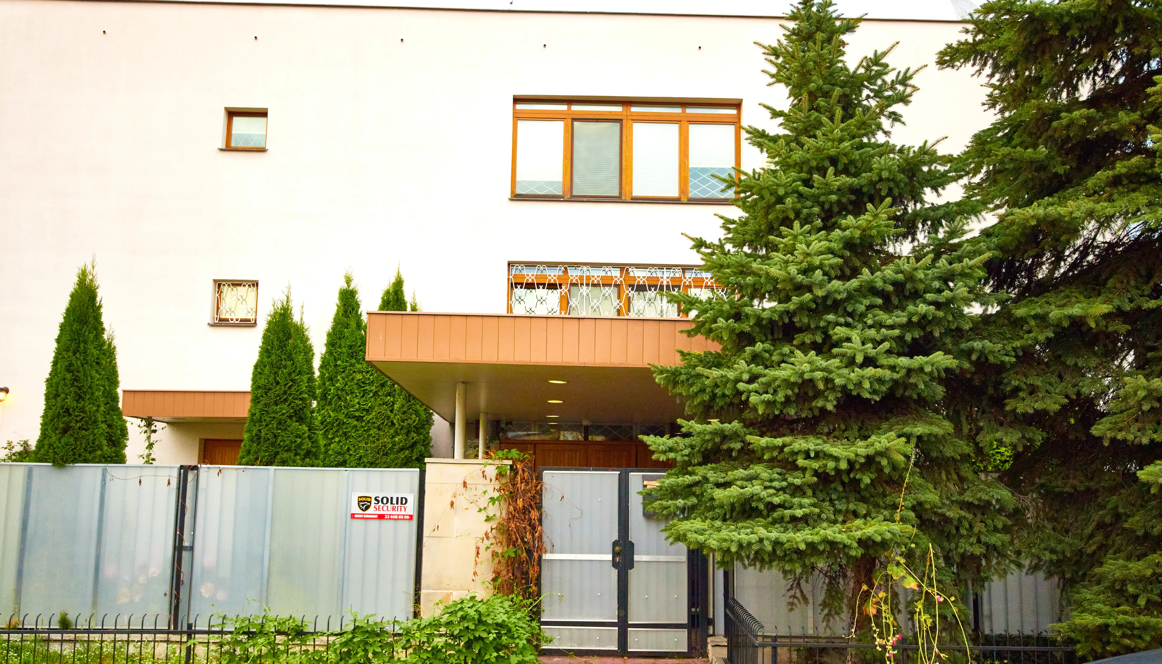 Berneńska 6, Berneńska 6, Warsaw, Praga