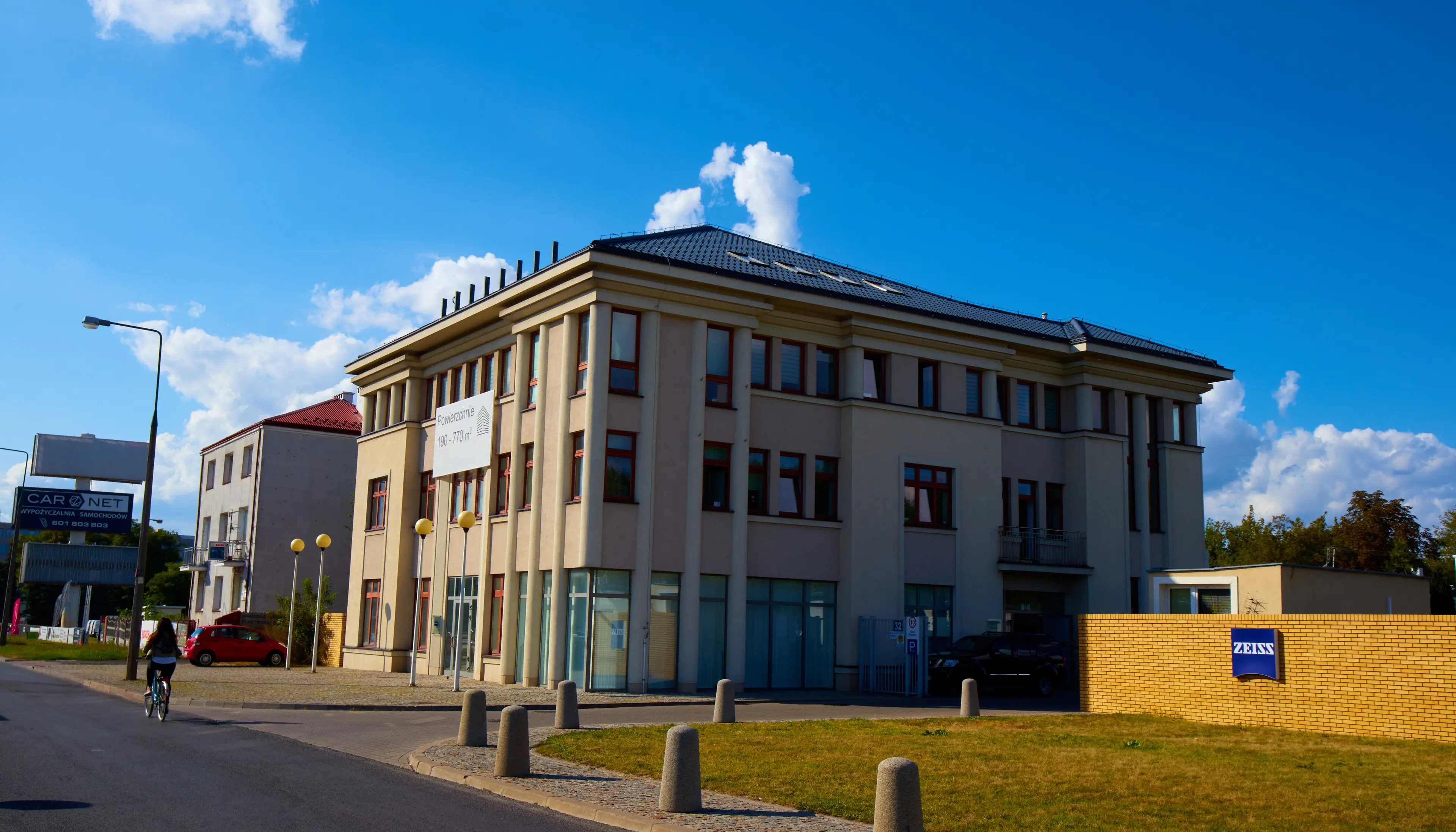 Łopuszańska 32, Łopuszańska 32, Warszawa, Ochota i Włochy