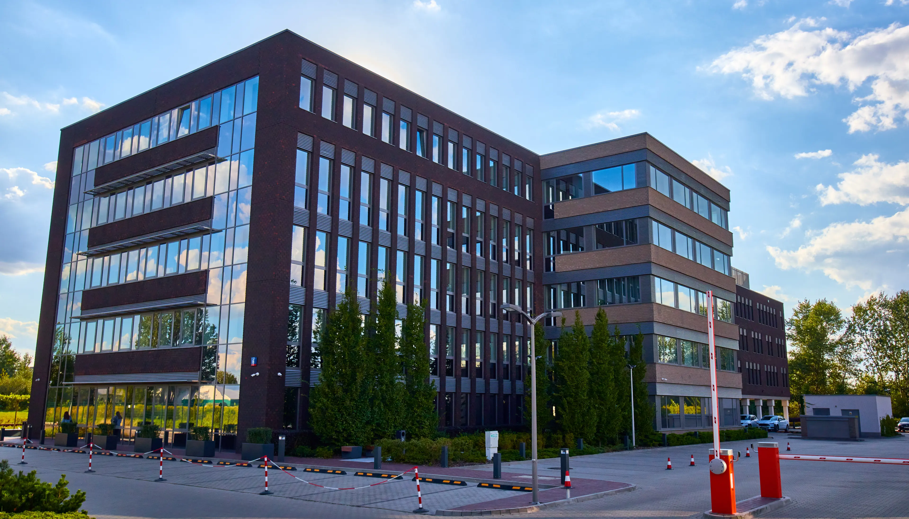 Flanders Business Park C, Flisa 6, Warsaw, Ochota i Włochy