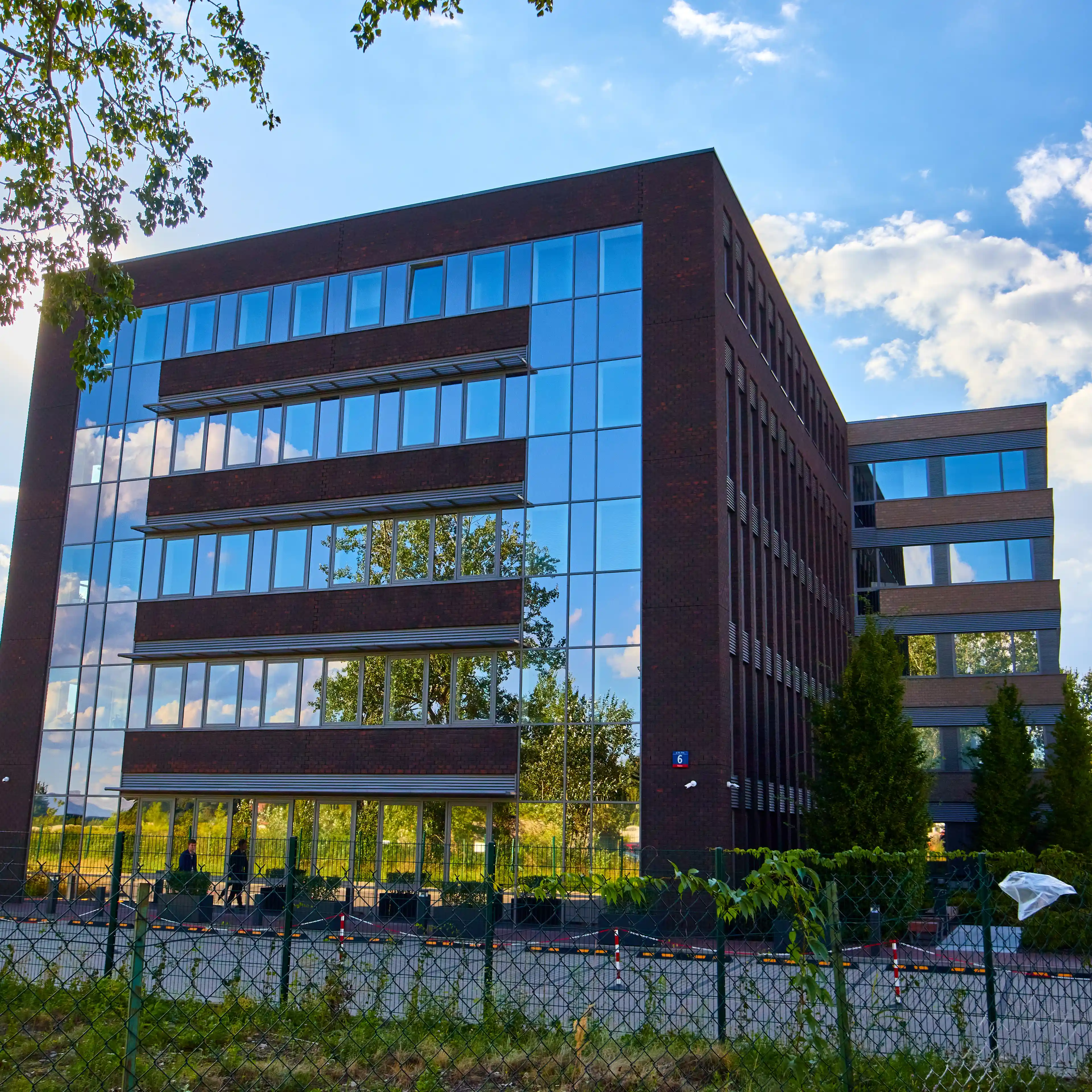 Flanders Business Park C, Flisa 6, Warsaw, Ochota i Włochy