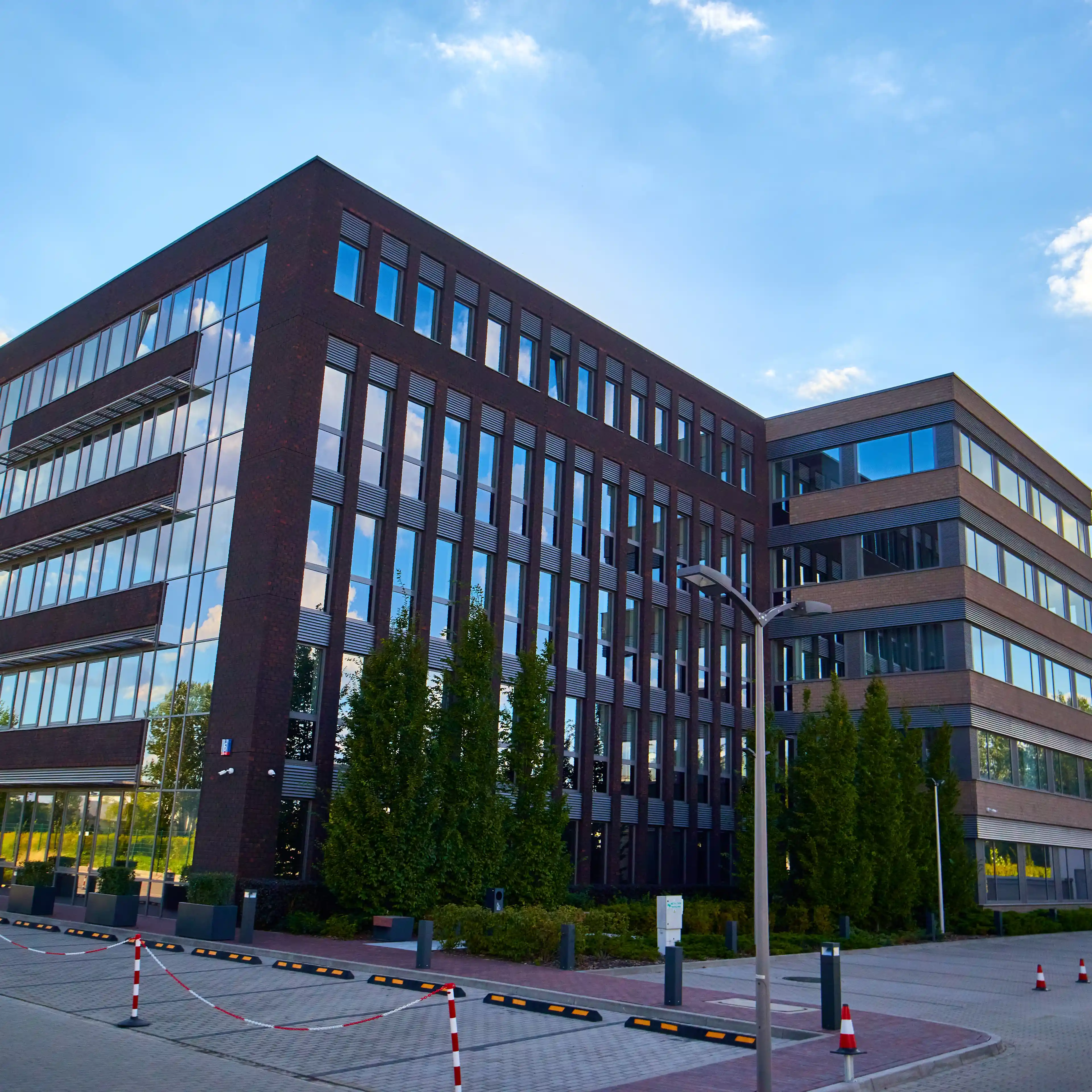 Flanders Business Park C, Flisa 6, Warsaw, Ochota i Włochy