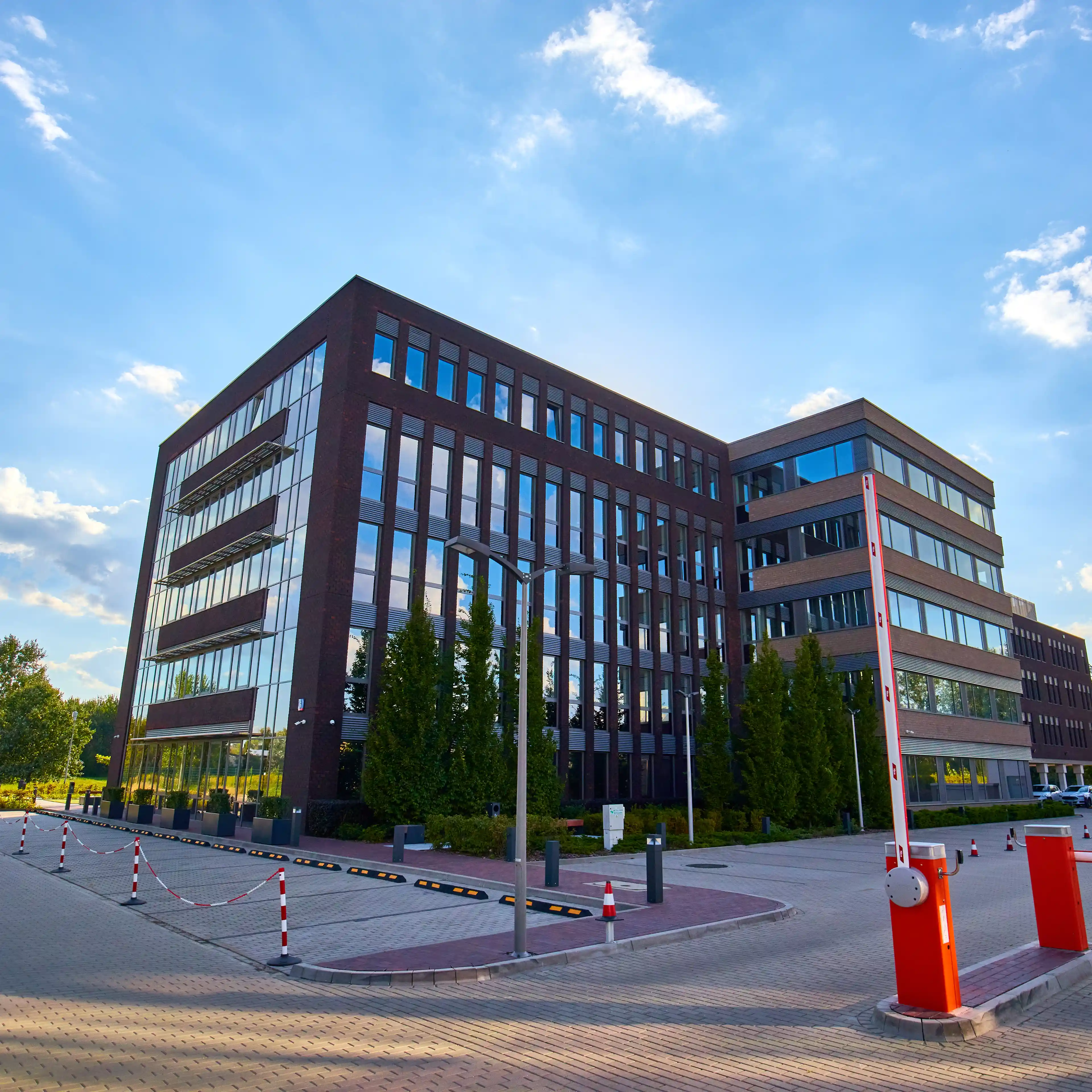 Flanders Business Park C, Flisa 6, Warsaw, Ochota i Włochy