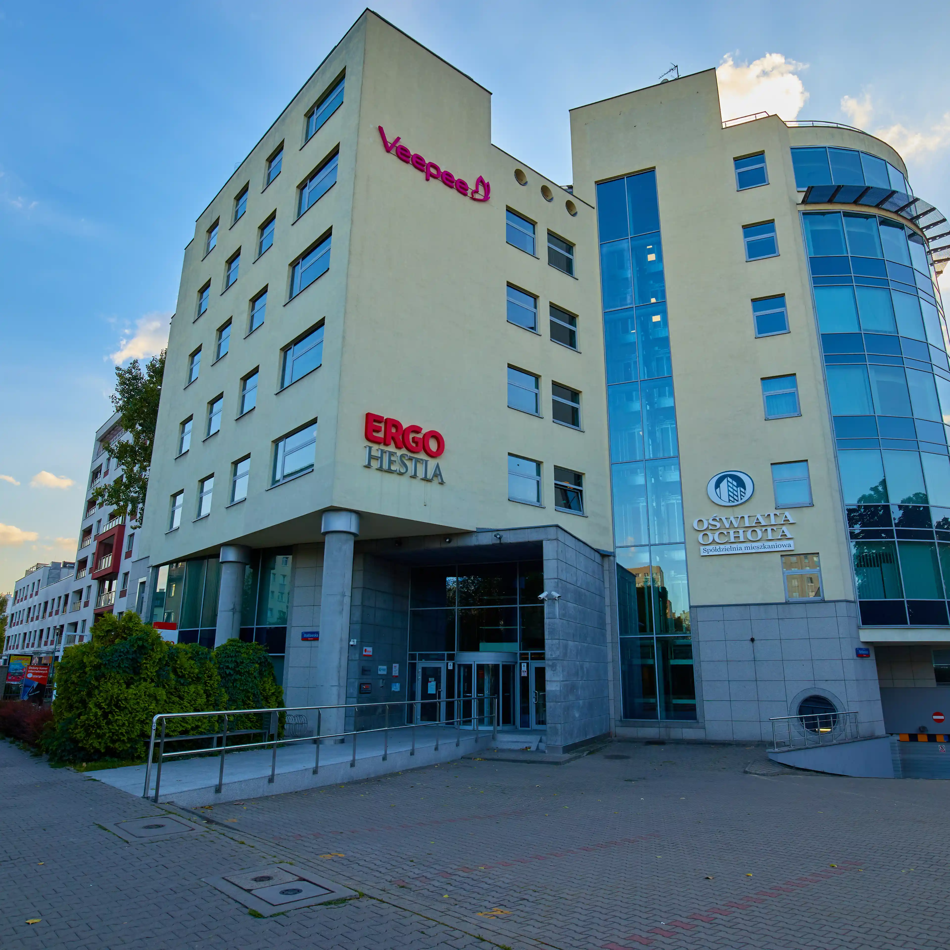 Mołdawska 9 - Biura serwisowane, Mołdawska 9, Warszawa, Ochota i Włochy