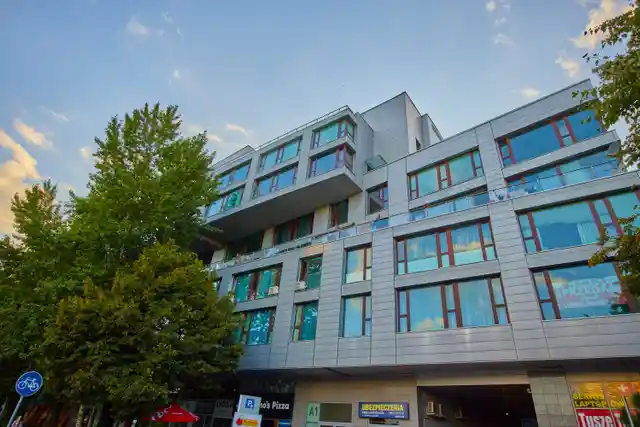 Triton Park, Grójecka 194, Warszawa, Ochota i Włochy