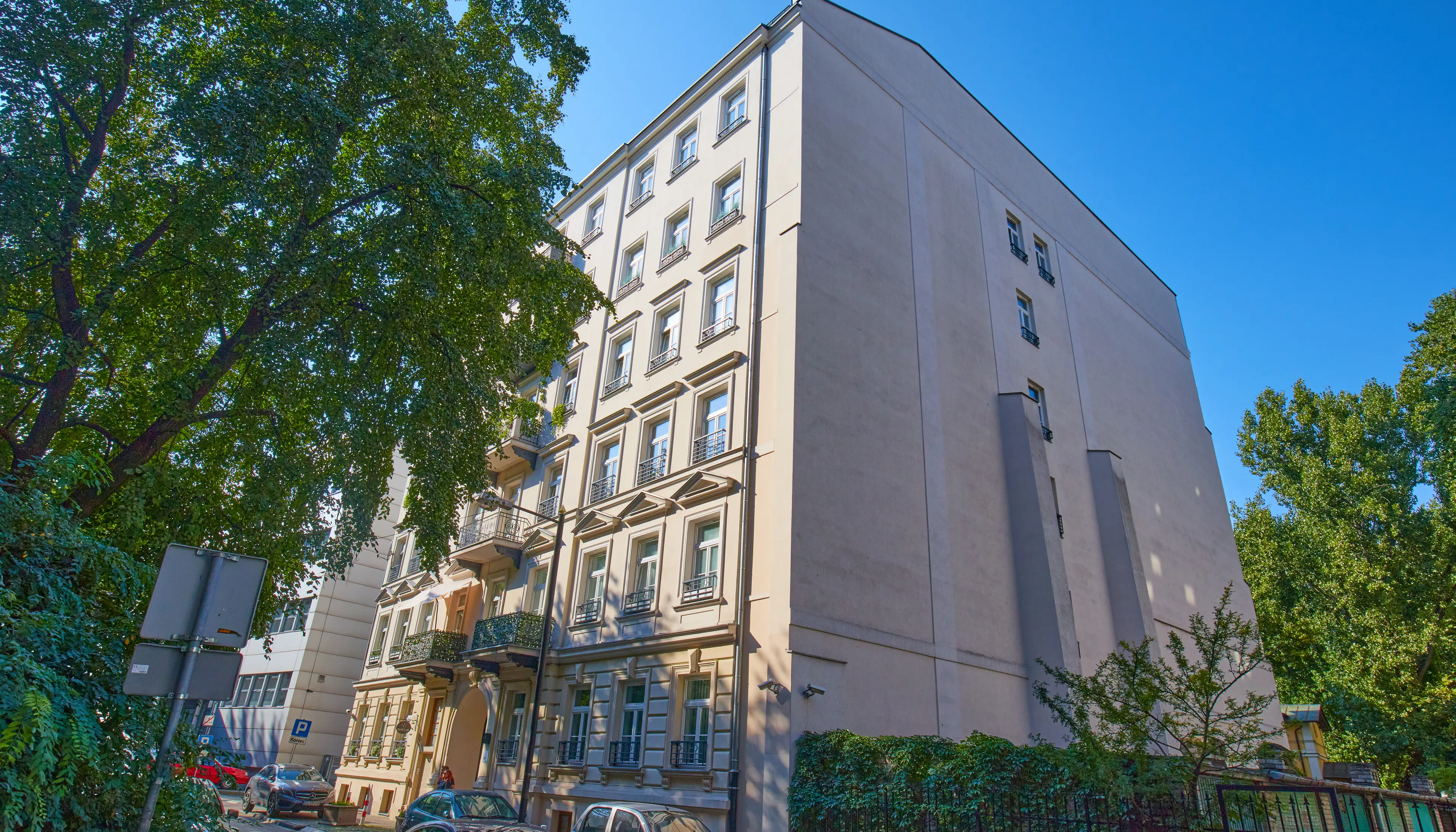 Piękna 44, Piękna 44, Warszawa, Centrum