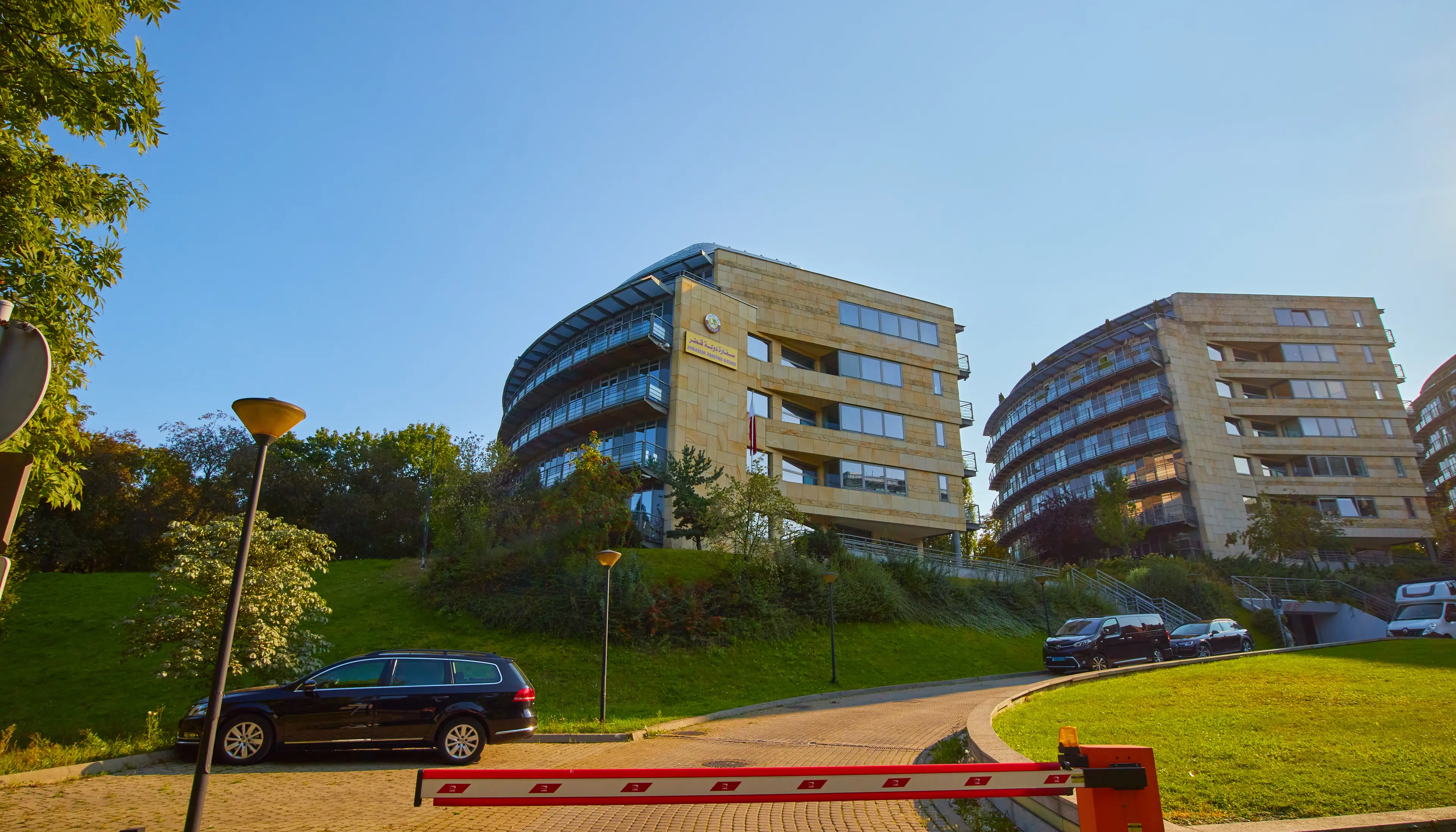 Yours House, Książęca 15, Warszawa, Centrum