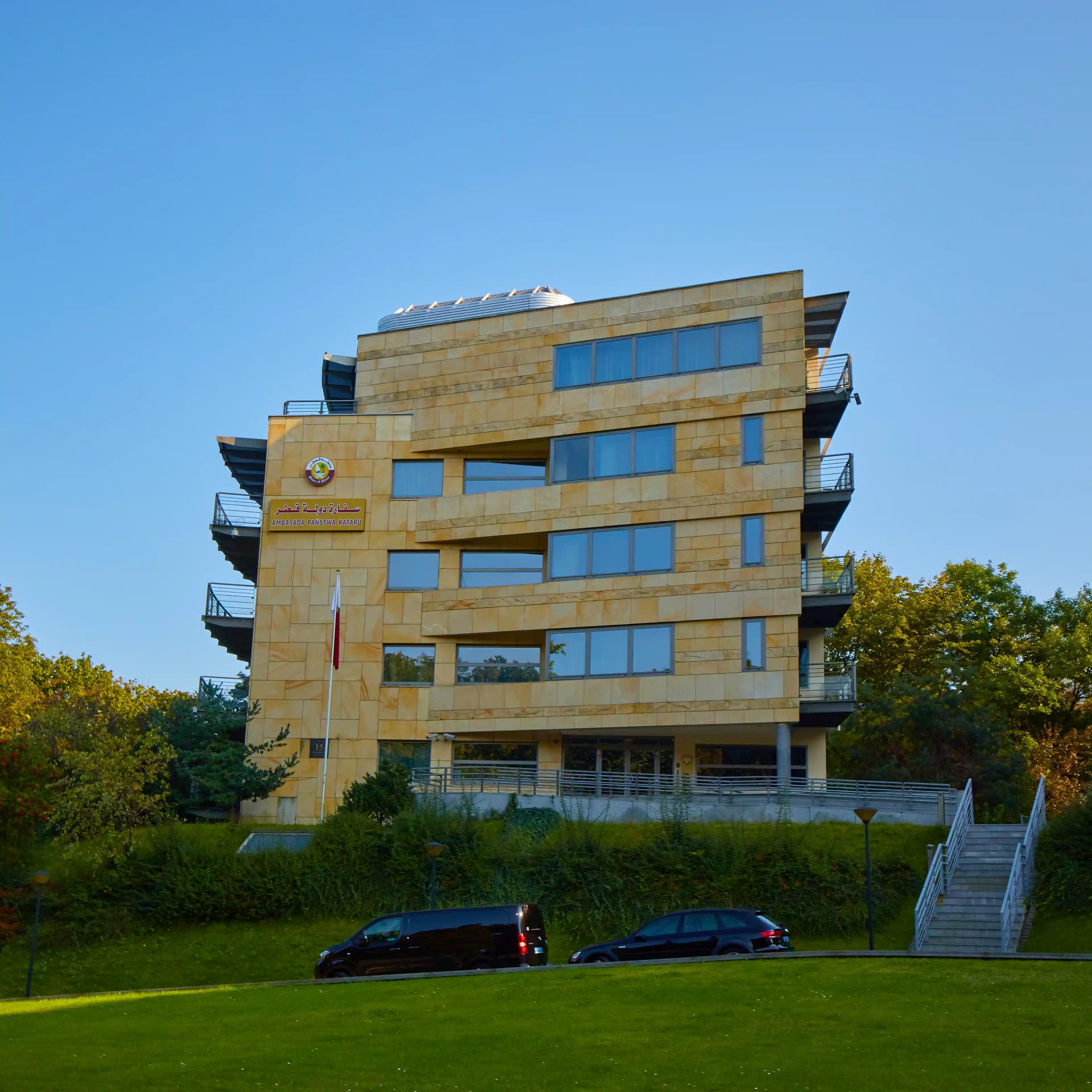 Yours House, Książęca 15, Warsaw, Centrum