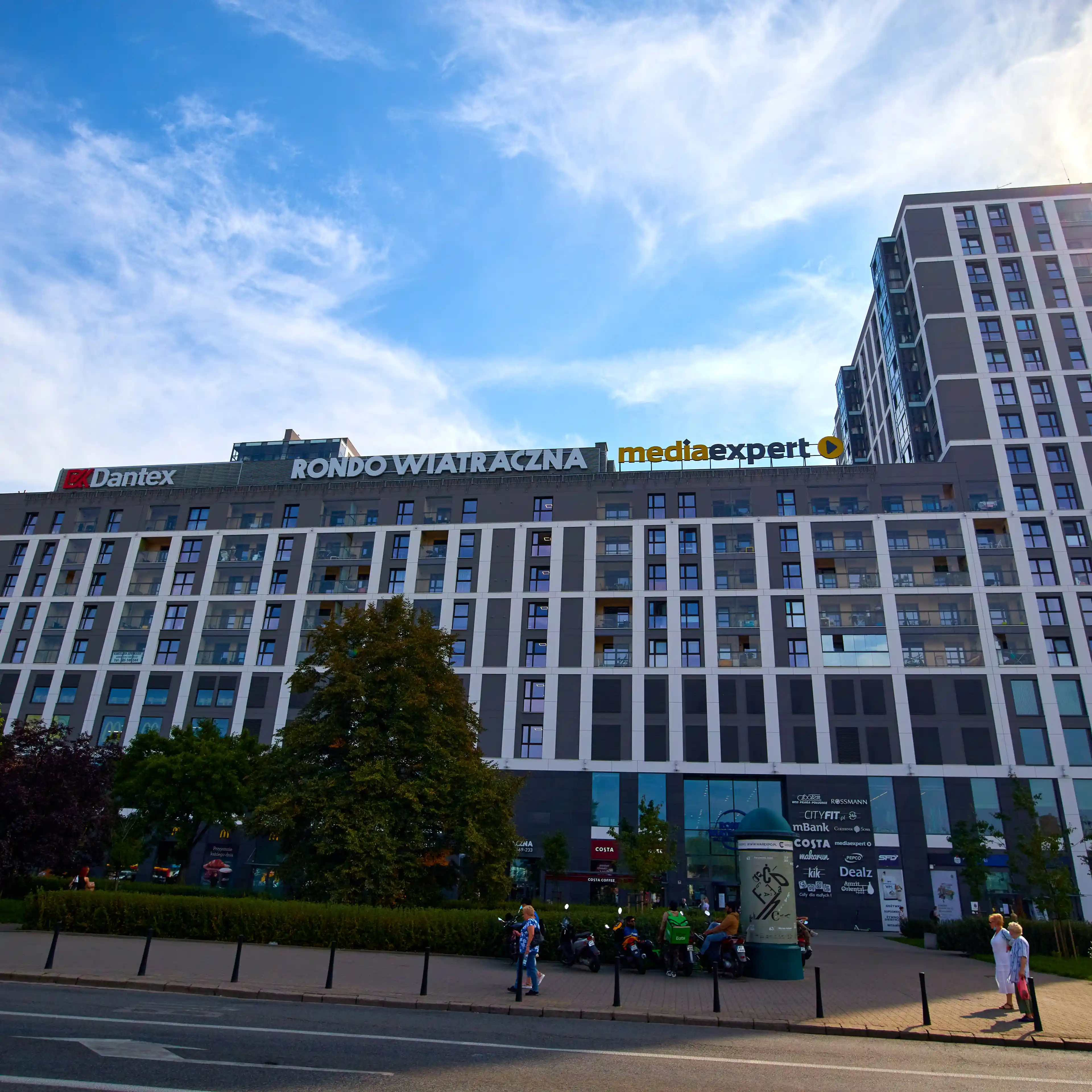 Rondo Wiatraczna, Grochowska 207, Warsaw, Praga