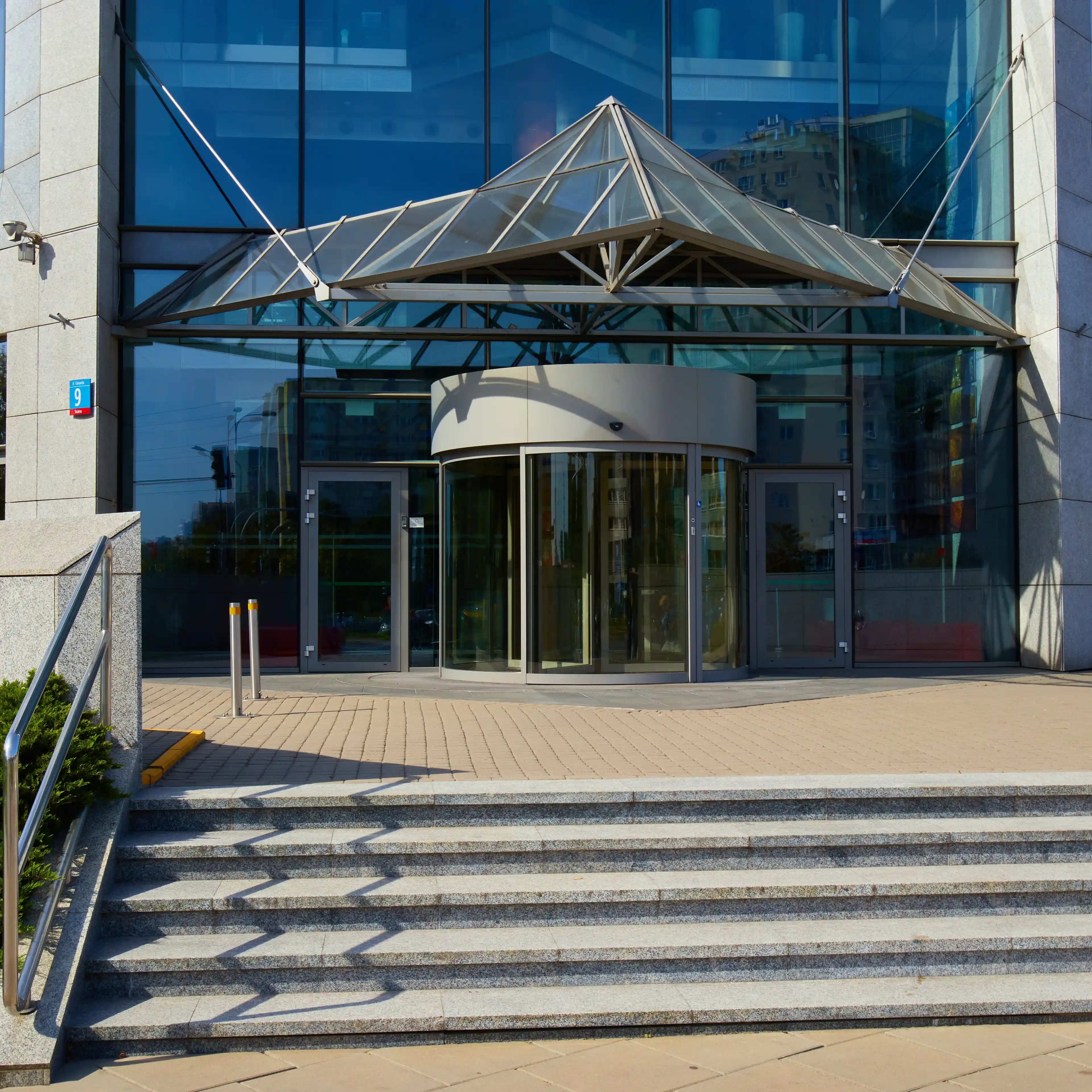 MCX, Gotarda 9, Warszawa, Mokotów