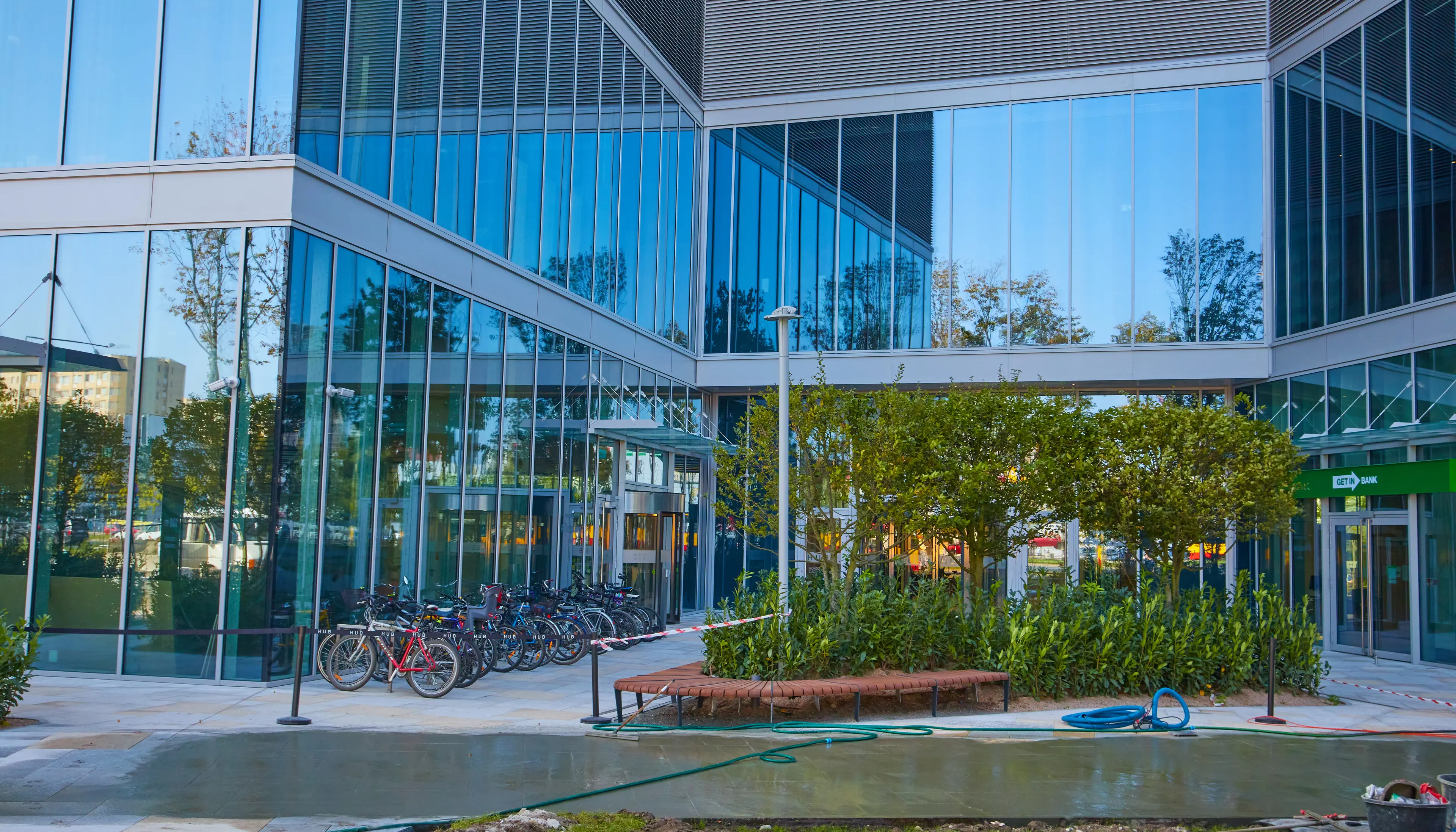 The Warsaw Hub B - Biura serwisowane, Rondo Daszyńskiego 2, Warszawa, Wola