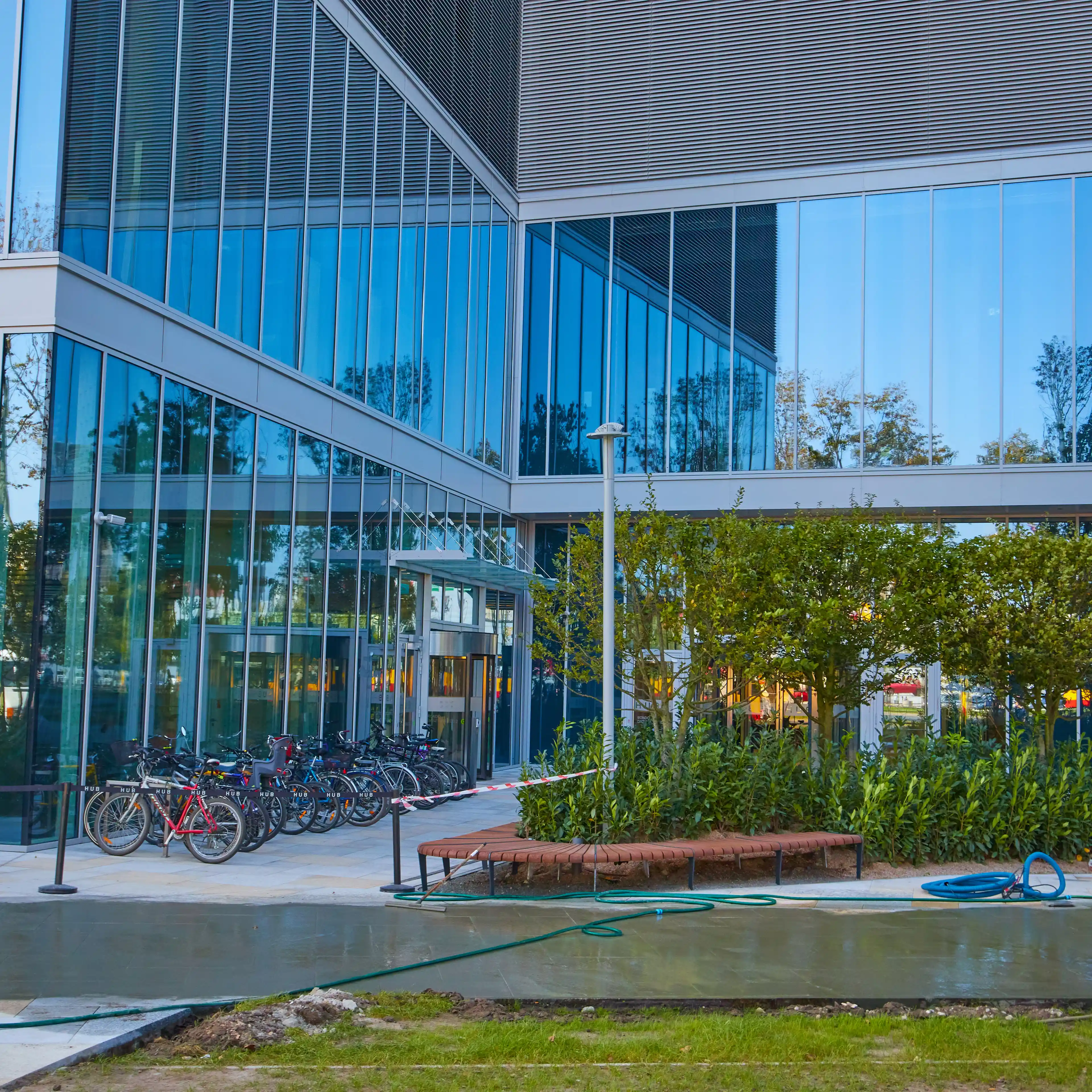 The Warsaw Hub B - Biura serwisowane, Rondo Daszyńskiego 2, Warszawa, Wola