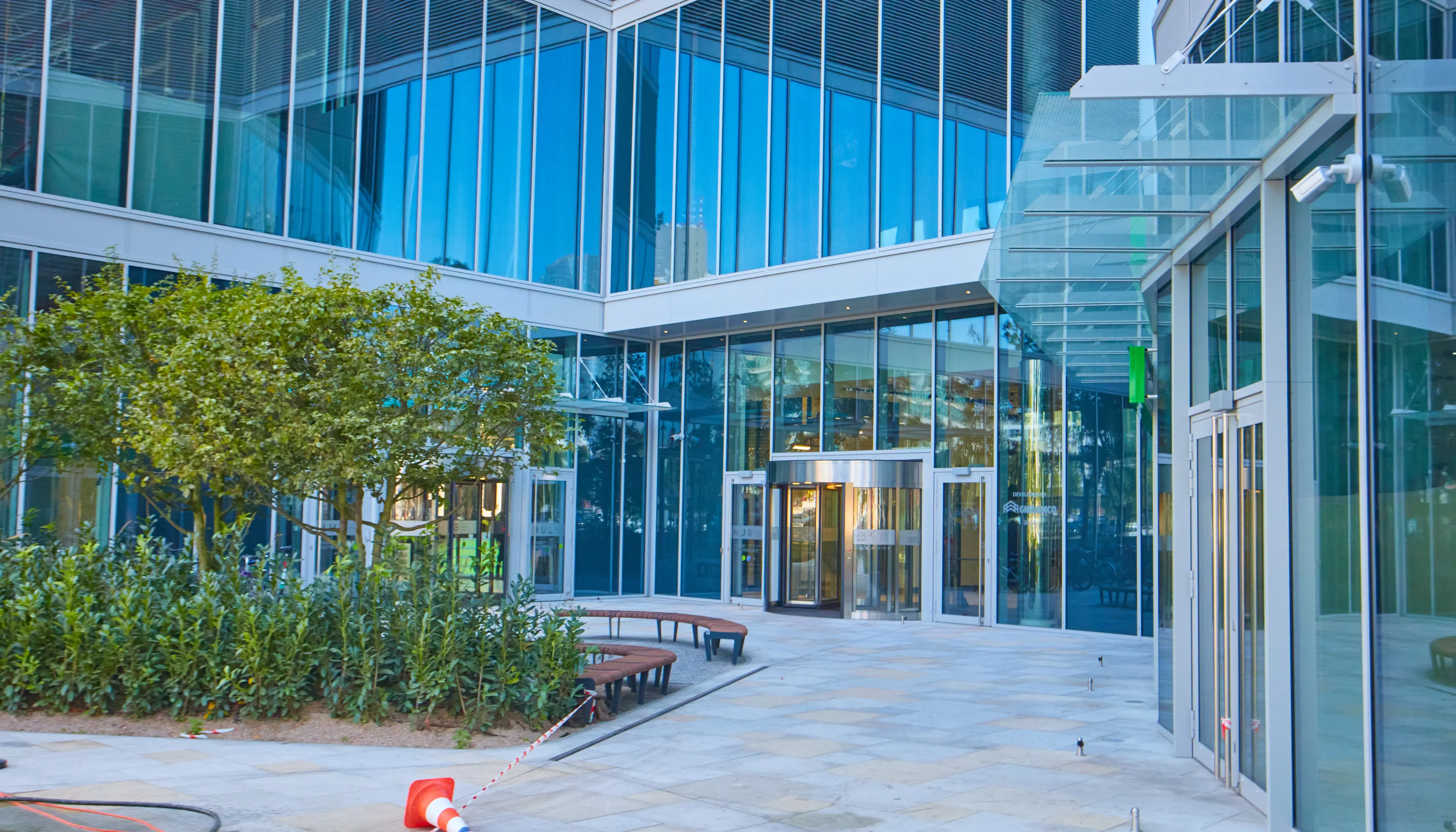 The Warsaw Hub B, Rondo Daszyńskiego 2b, Warsaw, Wola