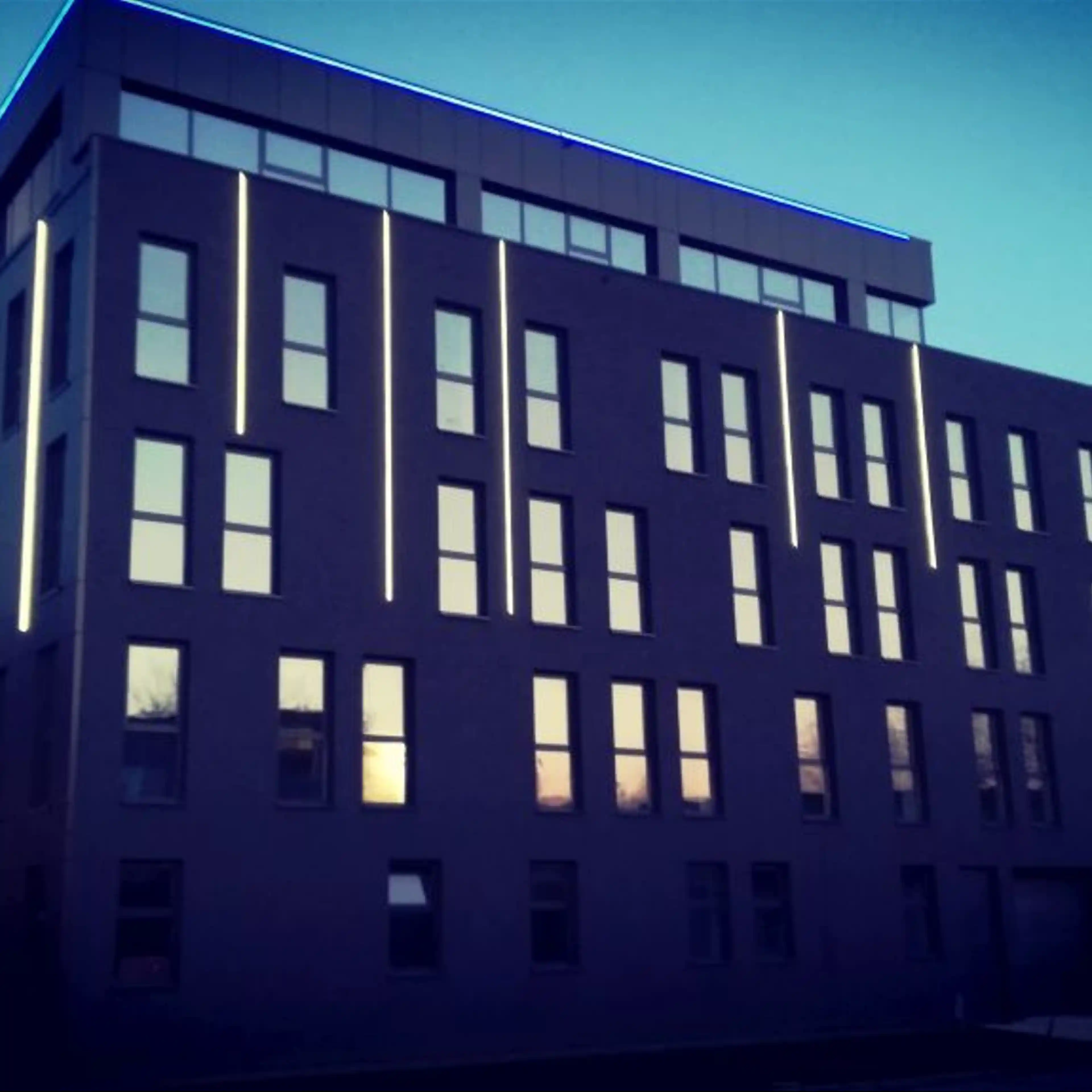 ELEKTRO OFFICE, Ciepłownicza 28, Kraków, Północny Wschód
