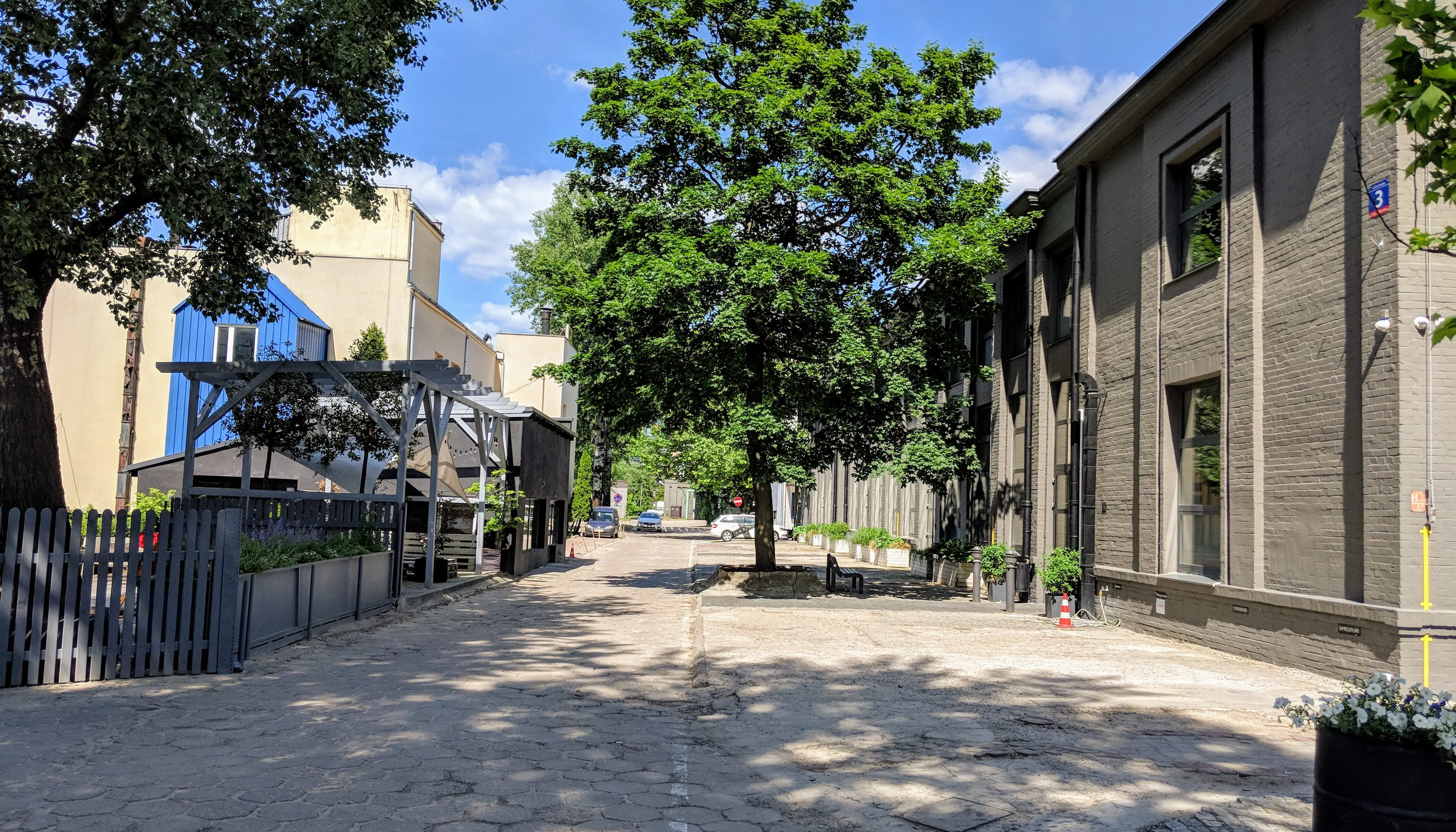 Defabryka / Duchnicka 3, Duchnicka 3, Warszawa, Żoliborz