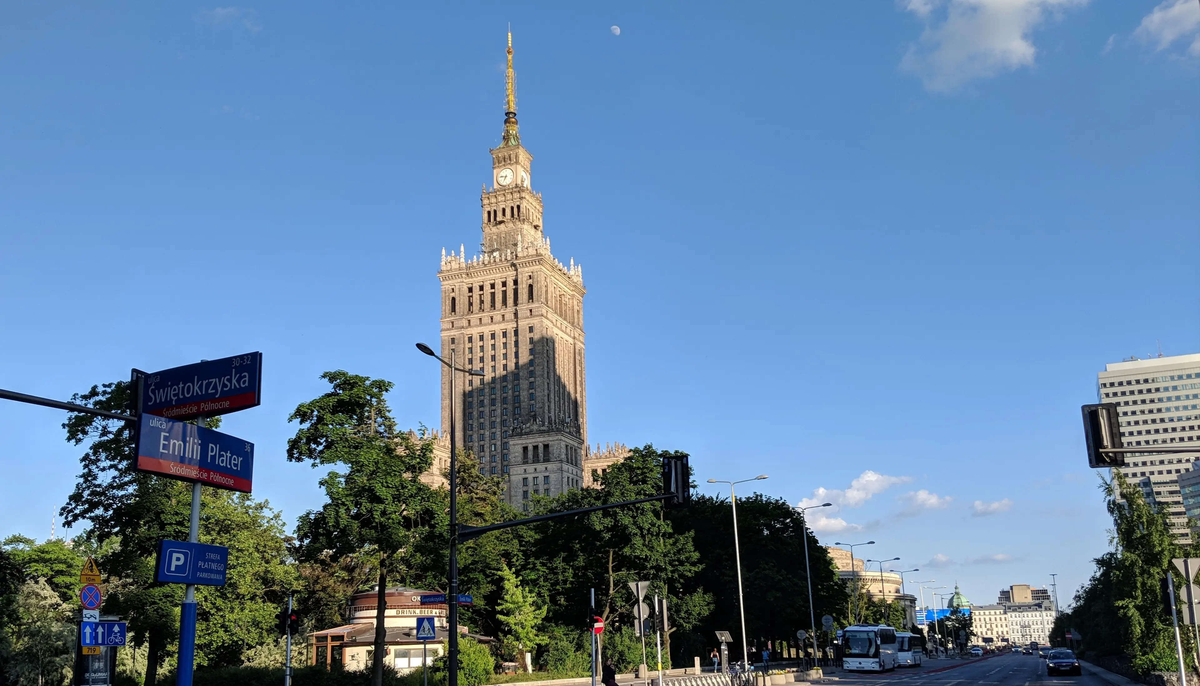 Pałac Kultury i Nauki, Defilad 1, Warsaw, Centrum