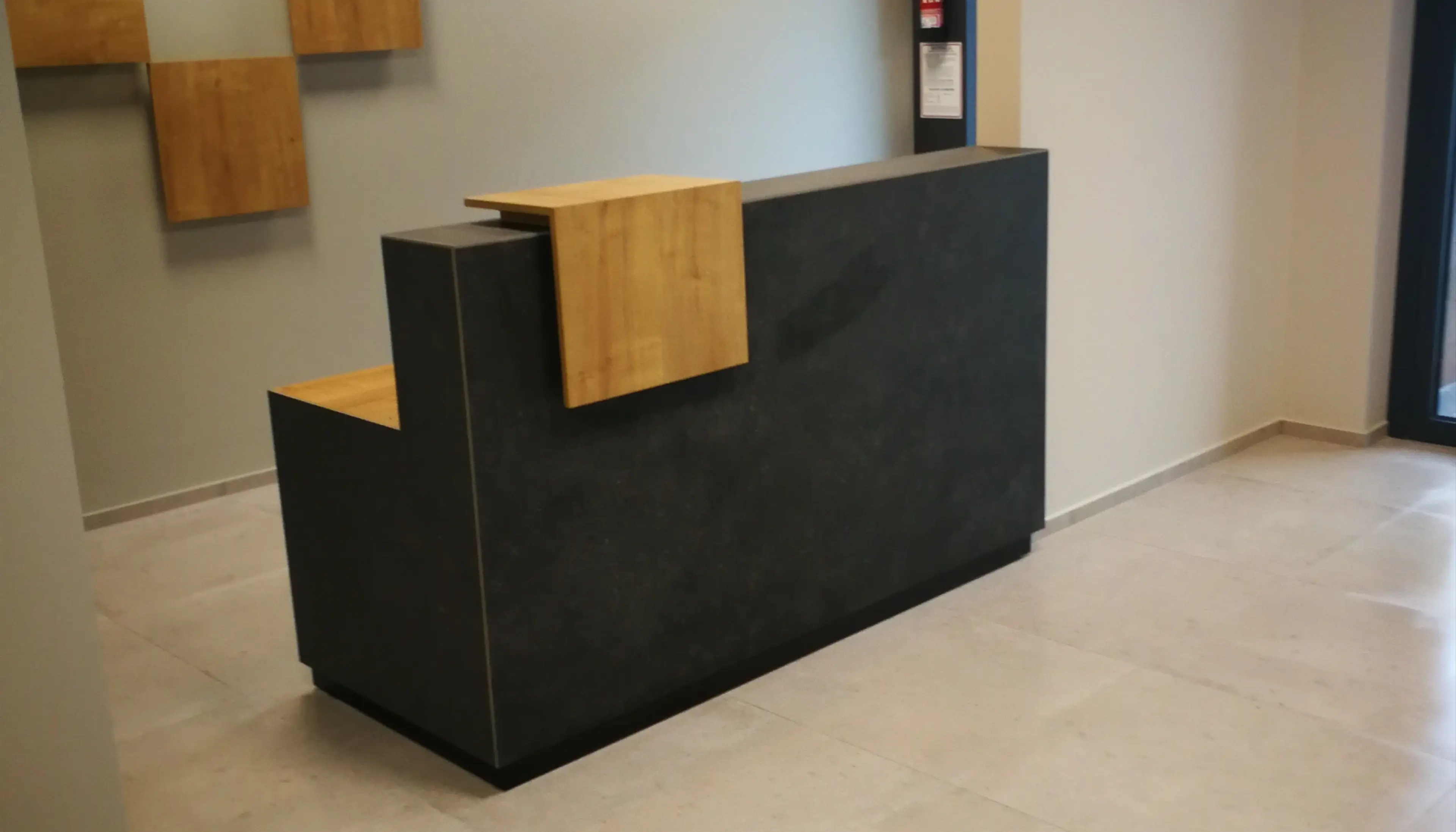 ELEKTRO OFFICE, Ciepłownicza 28, Kraków, Północny Wschód