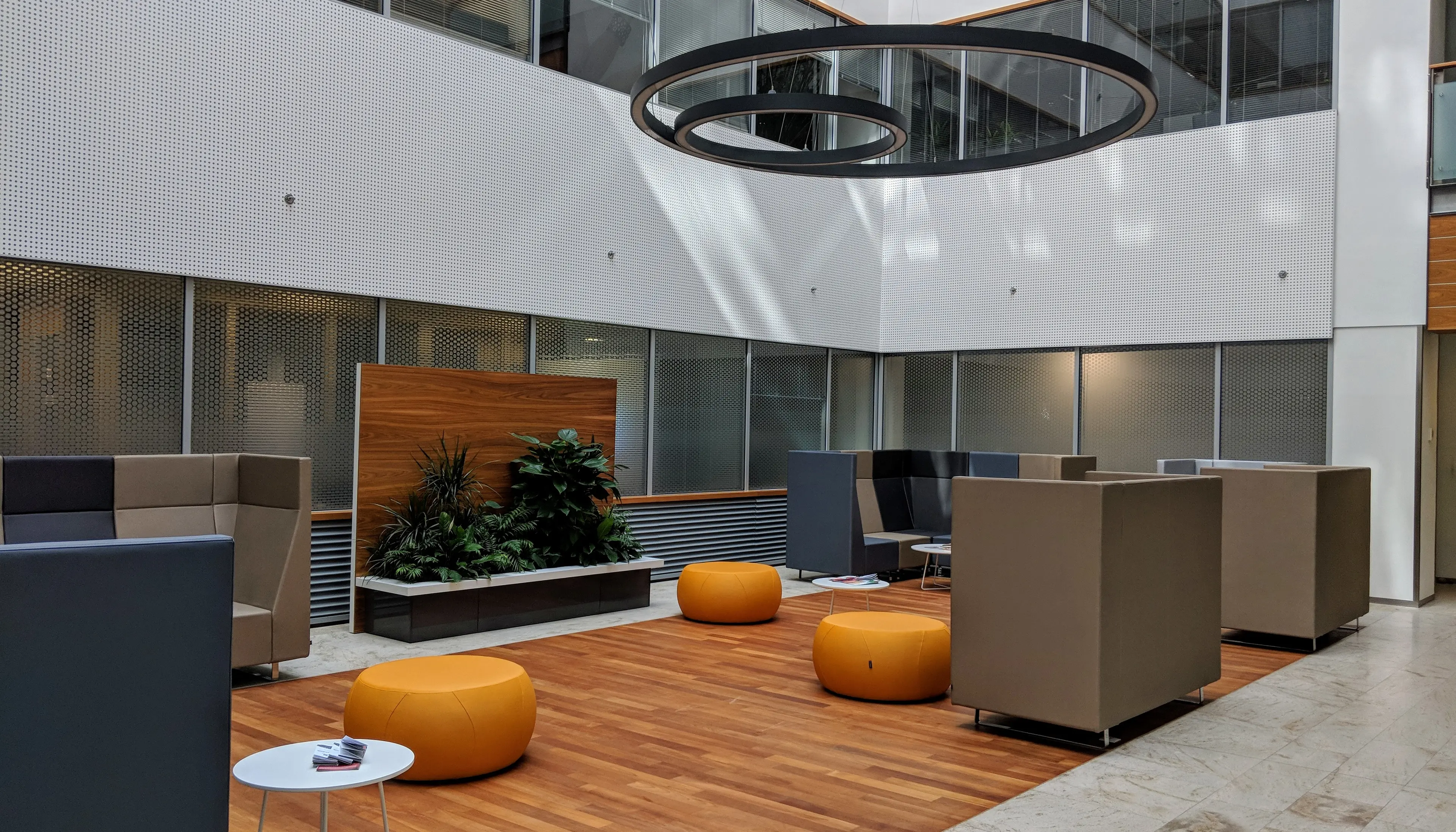 Wiśniowy Business Park F, Iłżecka 24, Warszawa, Ochota i Włochy