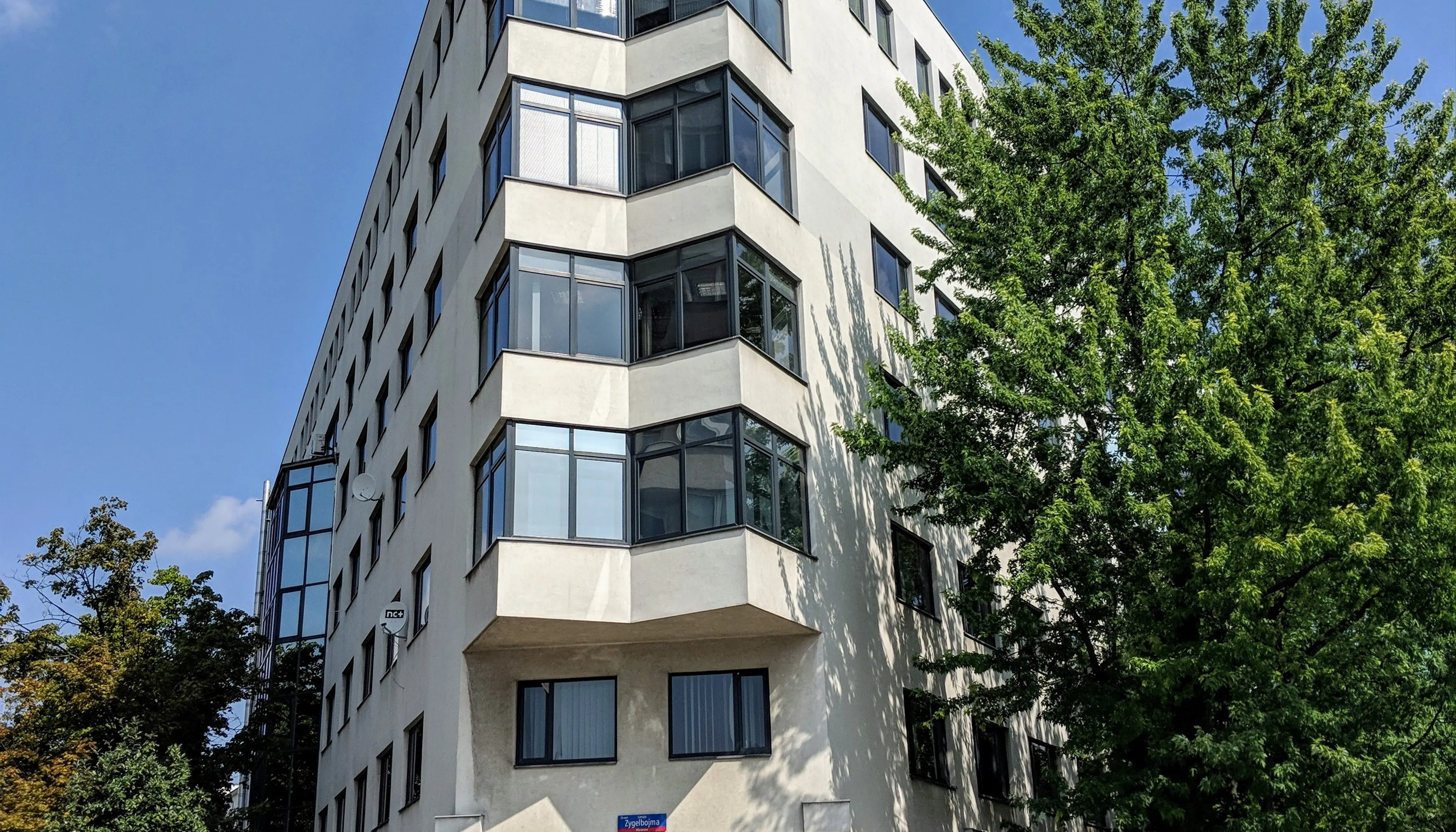 Dubois / Lewartowskiego 6, Lewartowskiego 6, Warsaw, Centrum