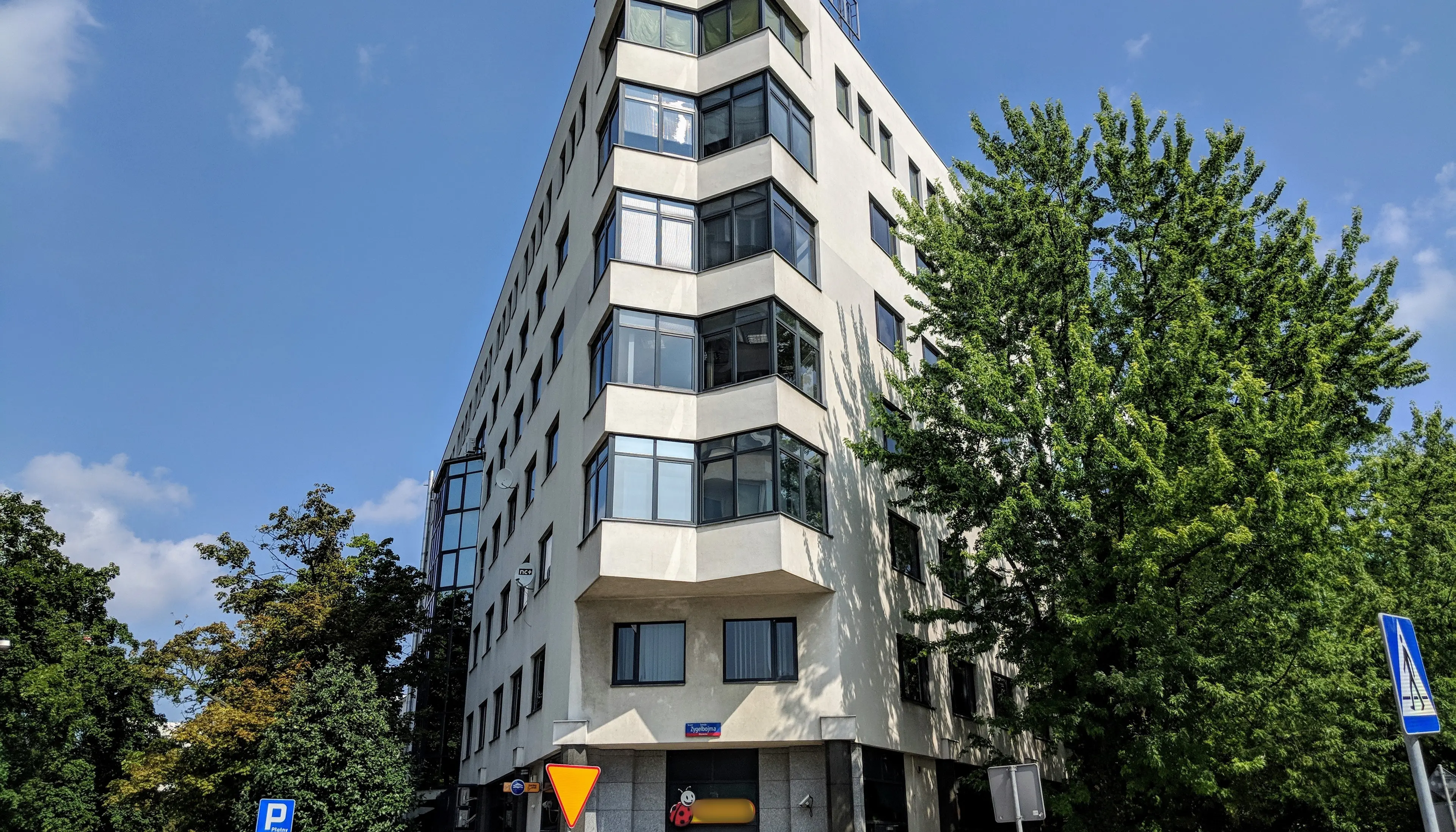 Dubois / Lewartowskiego 6, Lewartowskiego 6, Warsaw, Centrum