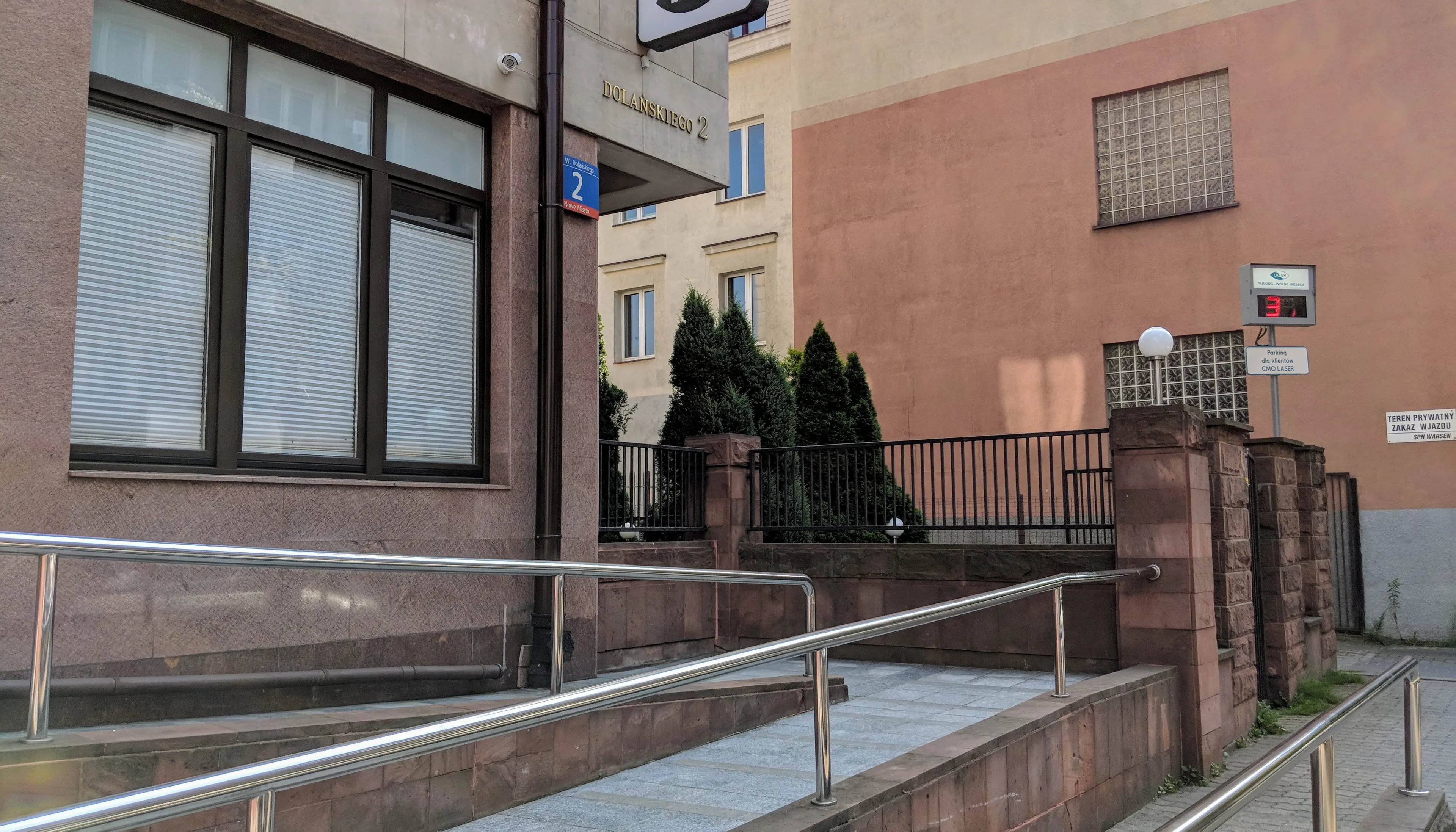 Dolańskiego 2, Dolańskiego 2, Warszawa, Centrum