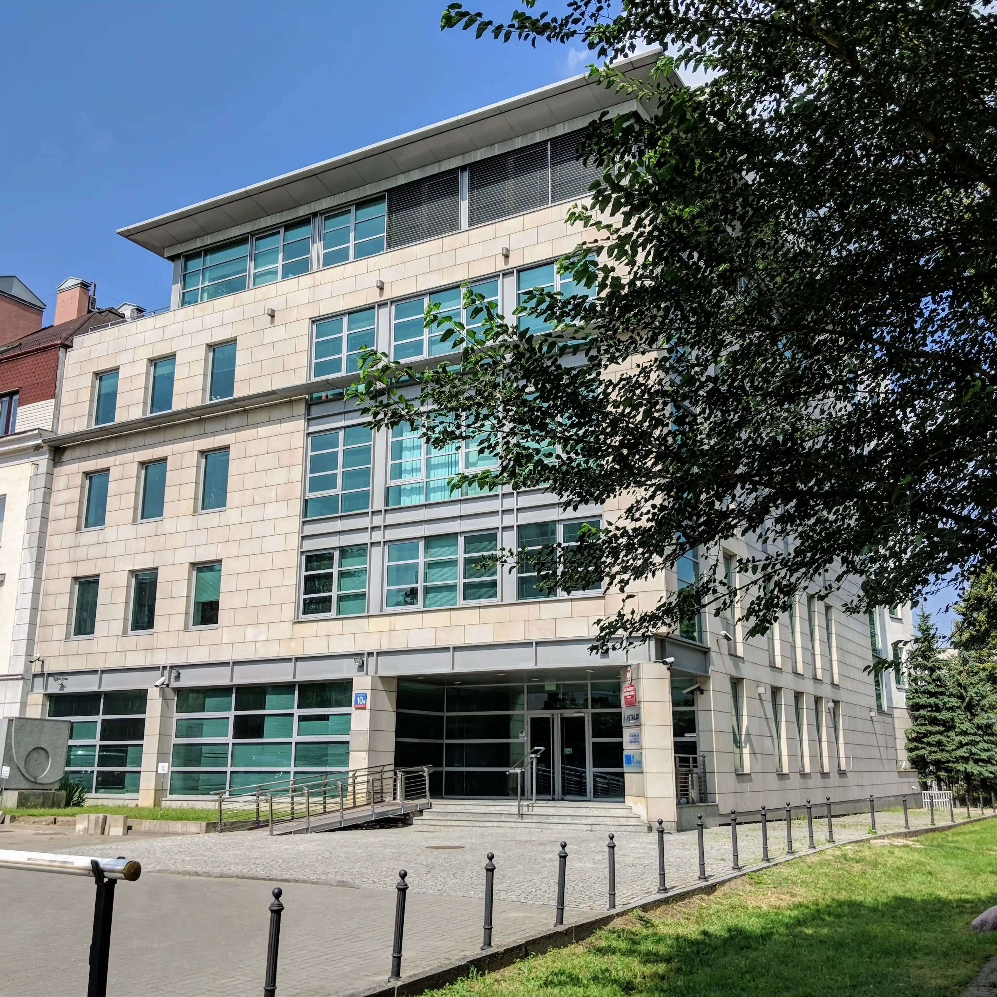 Fundacja Batorego, Sapieżyńska 10 A, Warszawa, Centrum