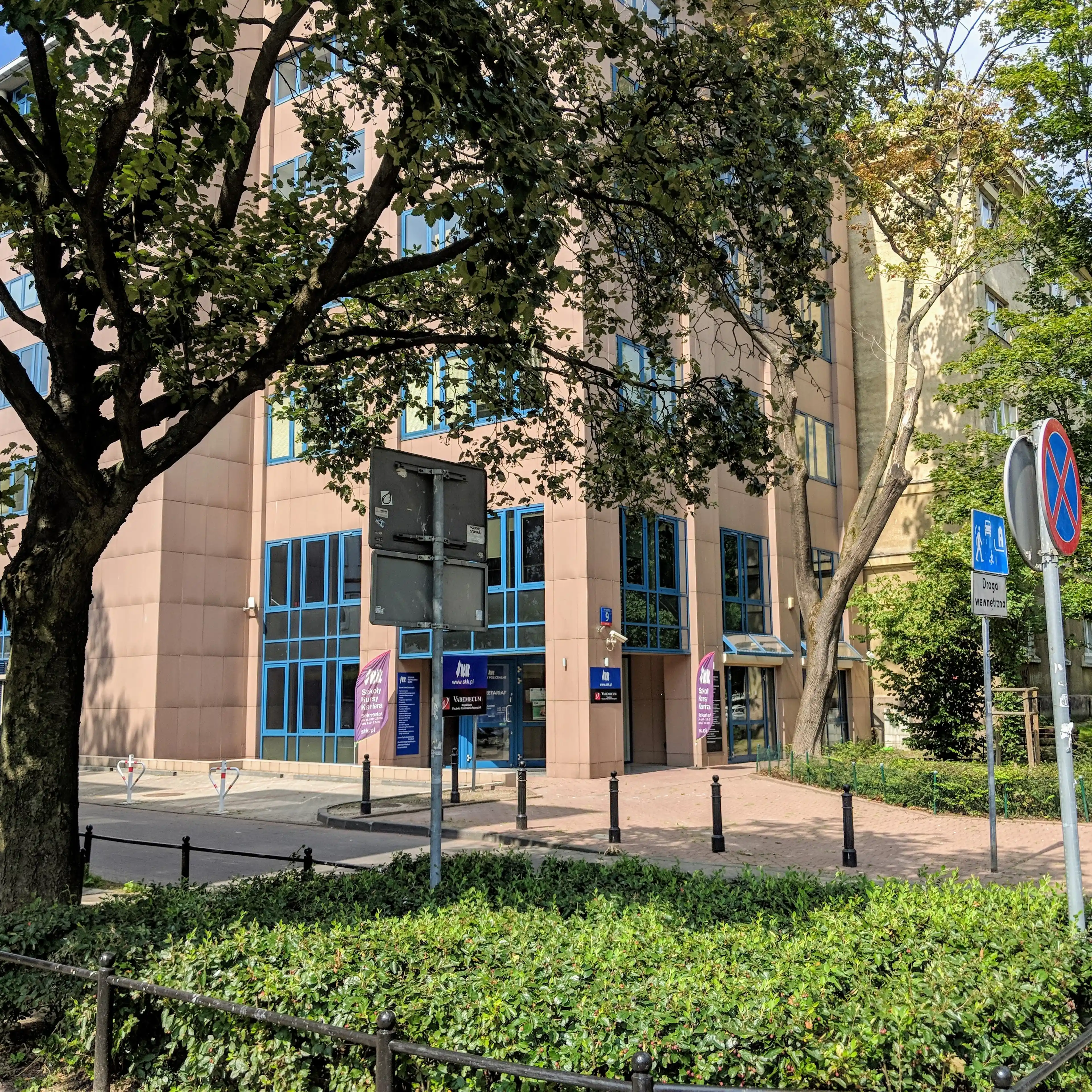 Karmelicka 9, Karmelicka 9, Warszawa, Centrum