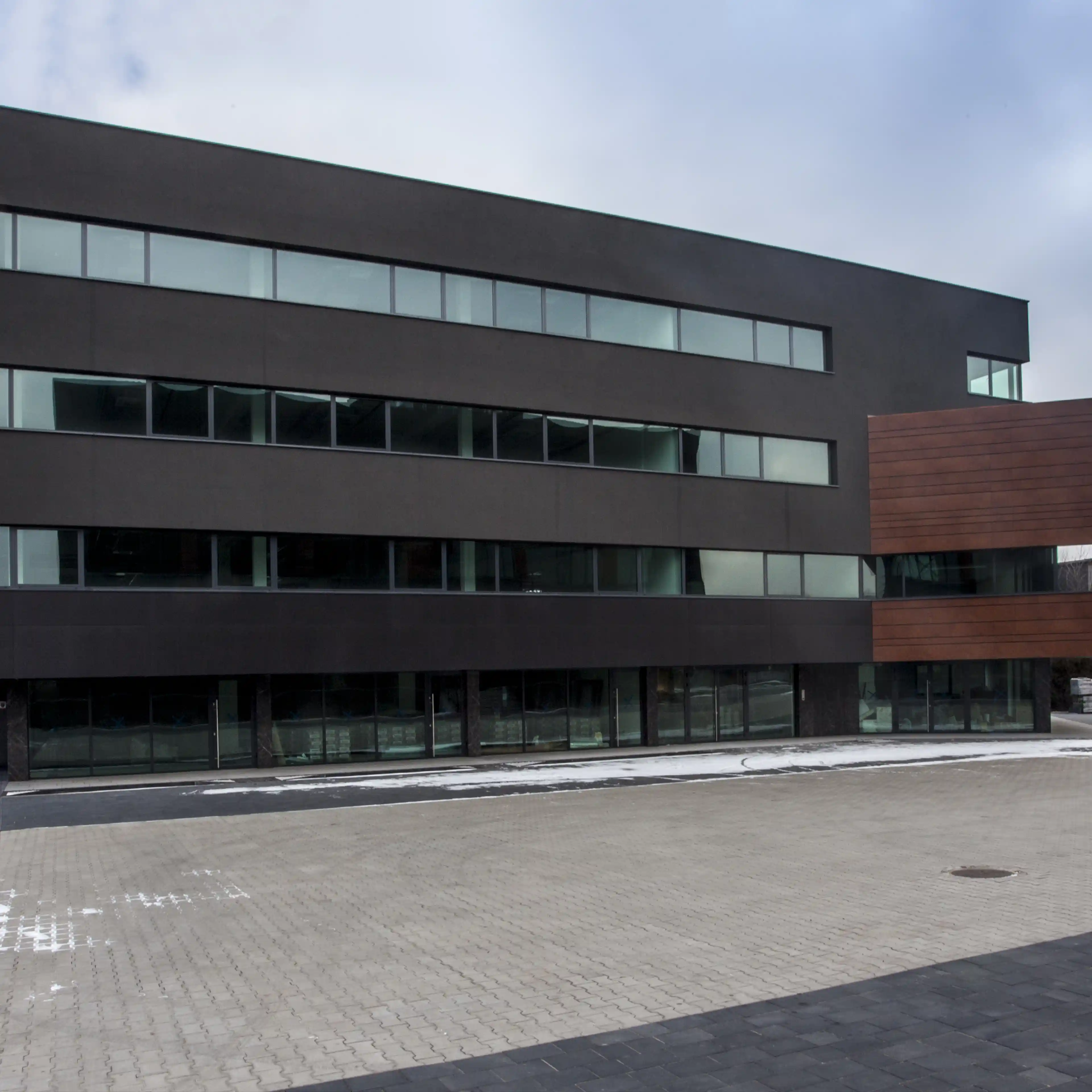 Portowa 8 Business Center Budynek A, Portowa 8, Gliwice, Łabędy