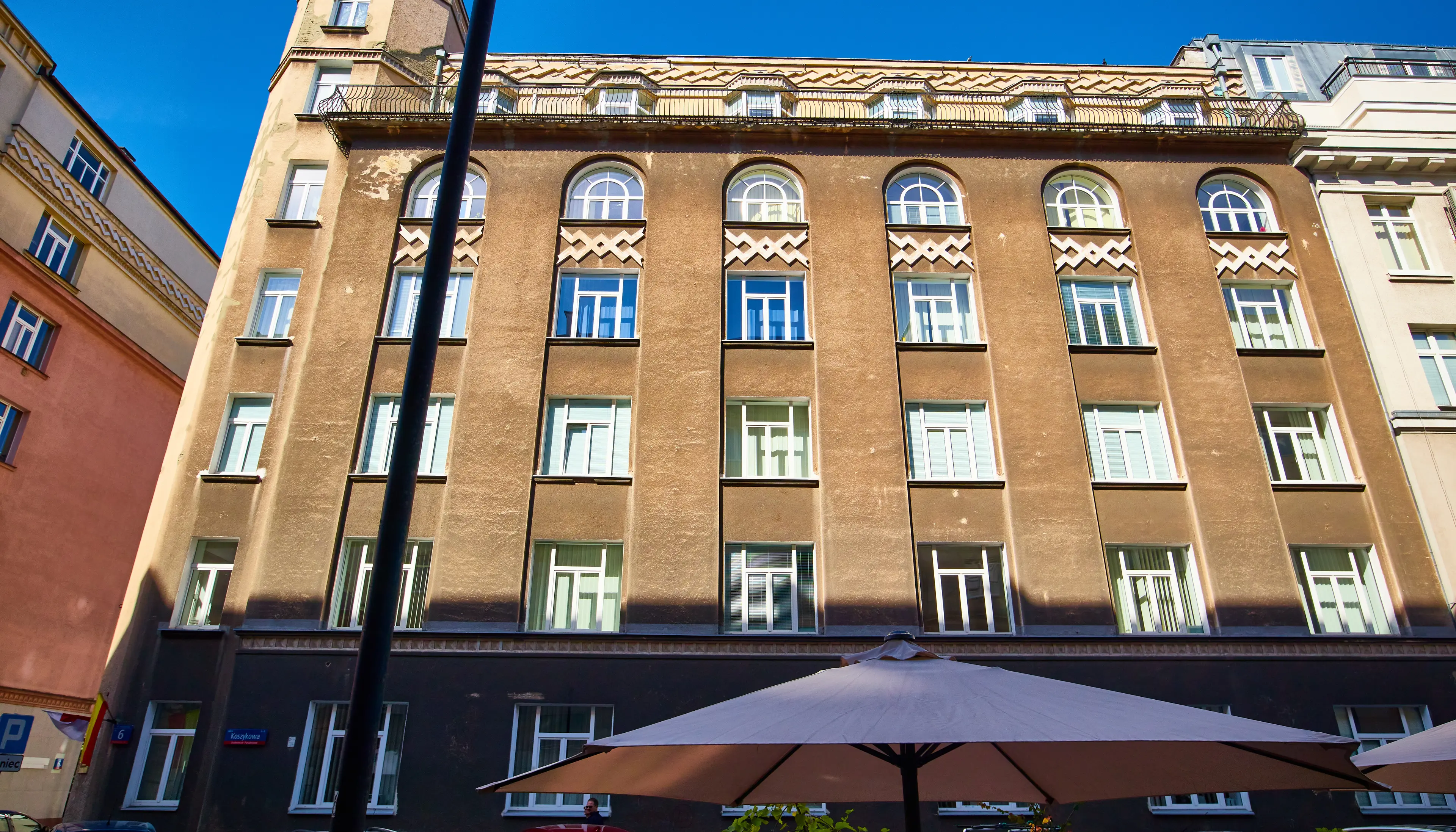 Koszykowa 6, Koszykowa 6, Warszawa, Centrum