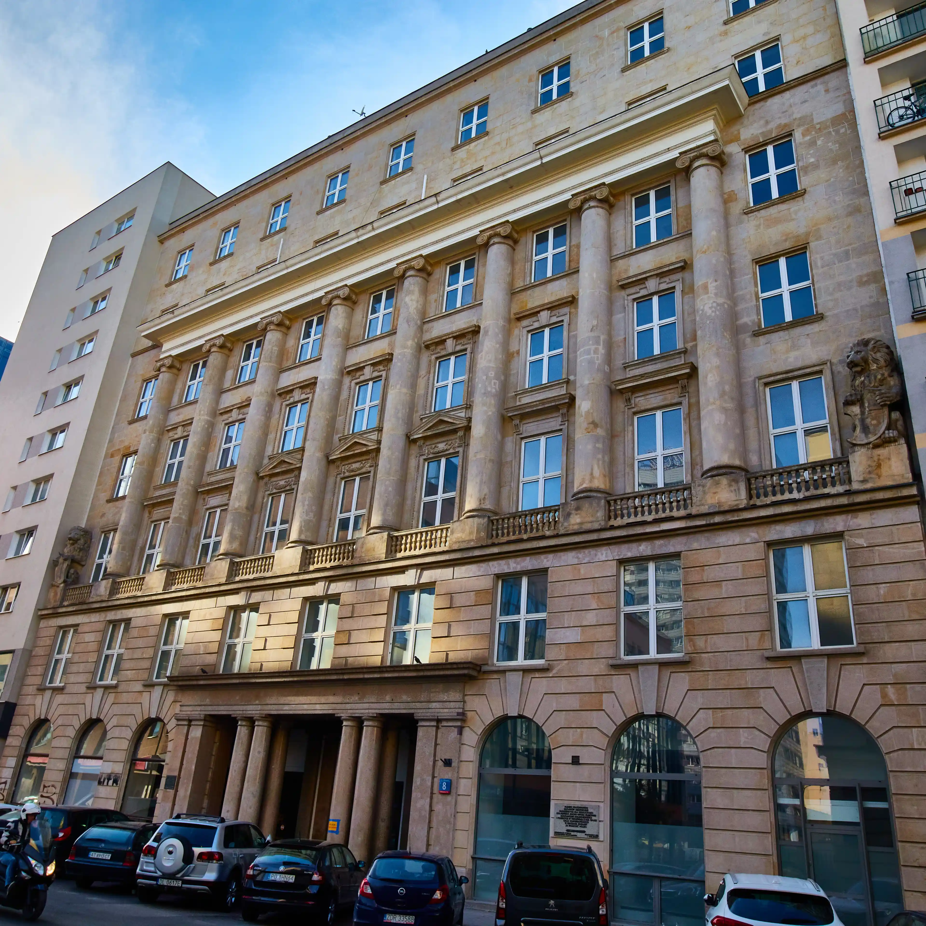 Moniuszki 8, Moniuszki 8, Warszawa, Centrum
