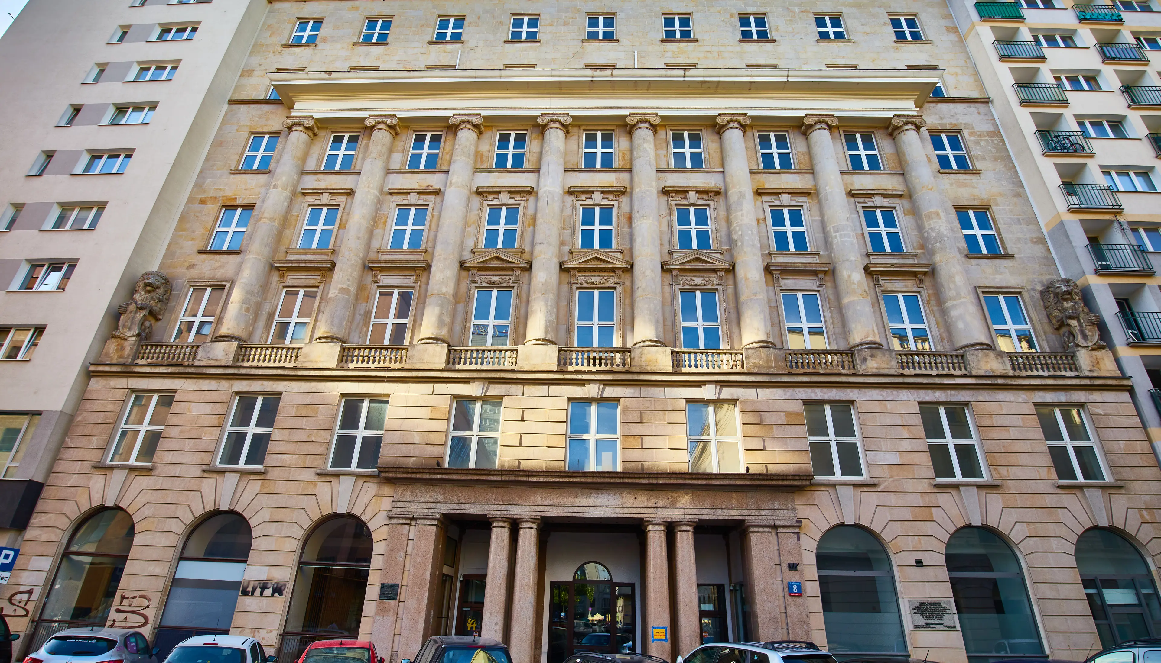 Moniuszki 8, Moniuszki 8, Warsaw, Centrum