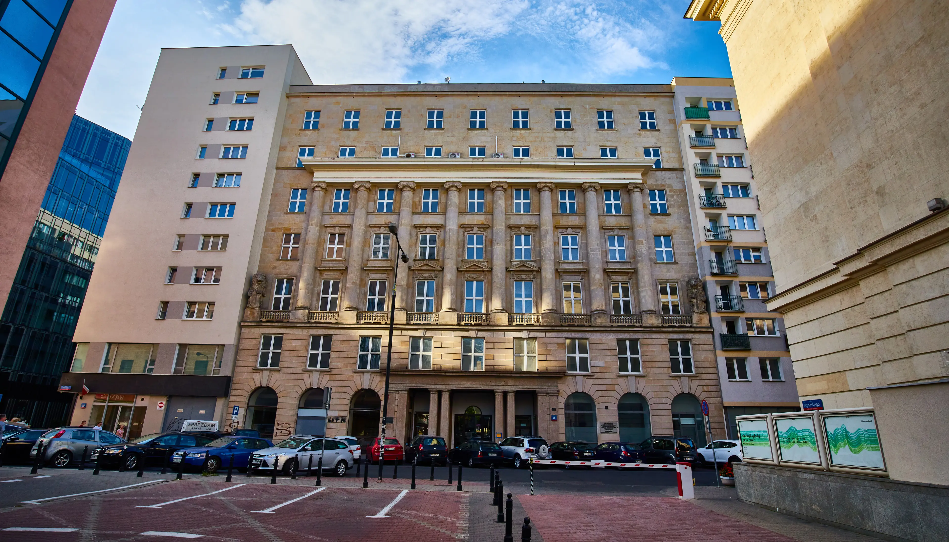 Moniuszki 8, Moniuszki 8, Warszawa, Centrum
