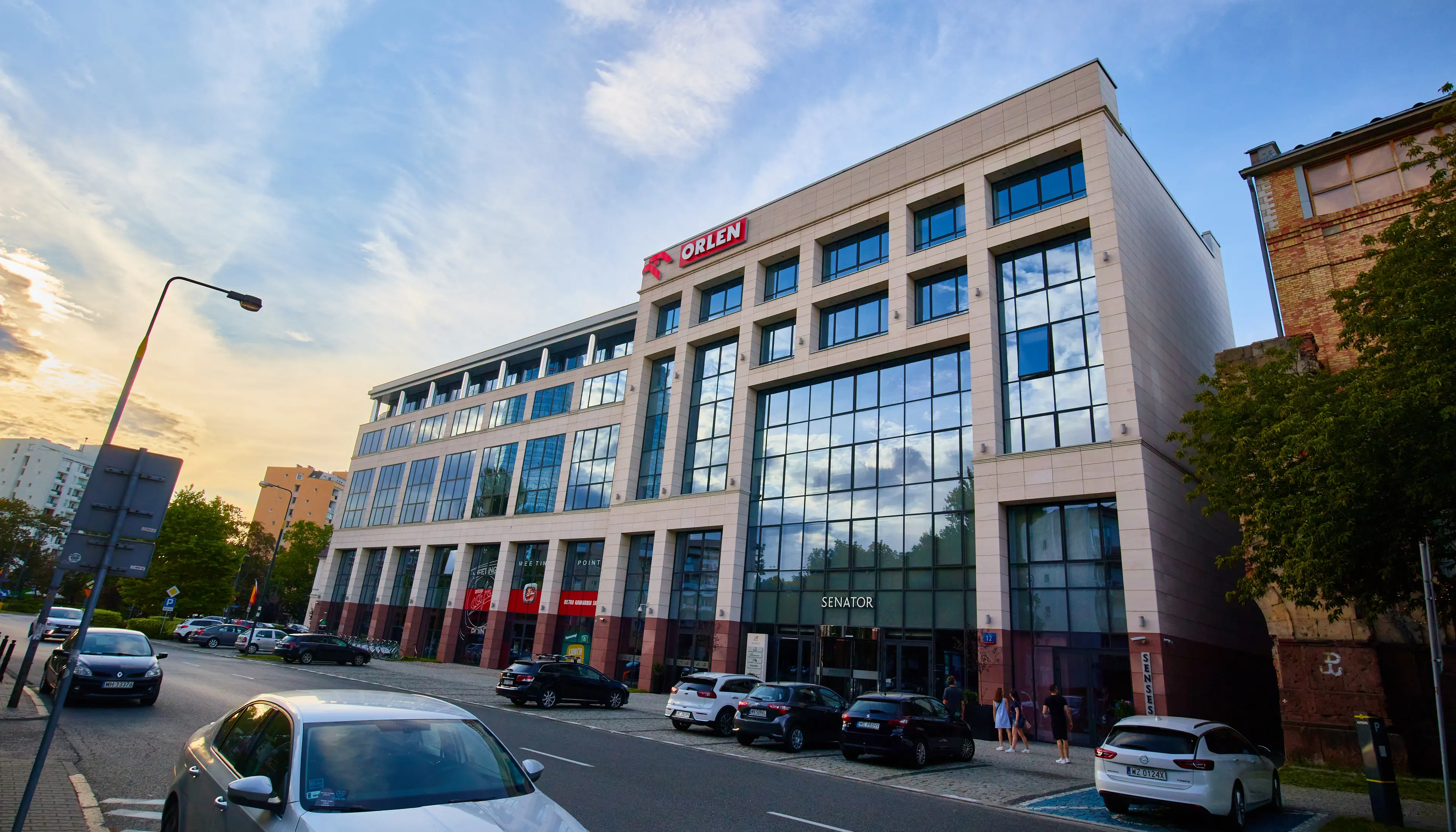 Senator, Bielańska 12, Warszawa, Centrum